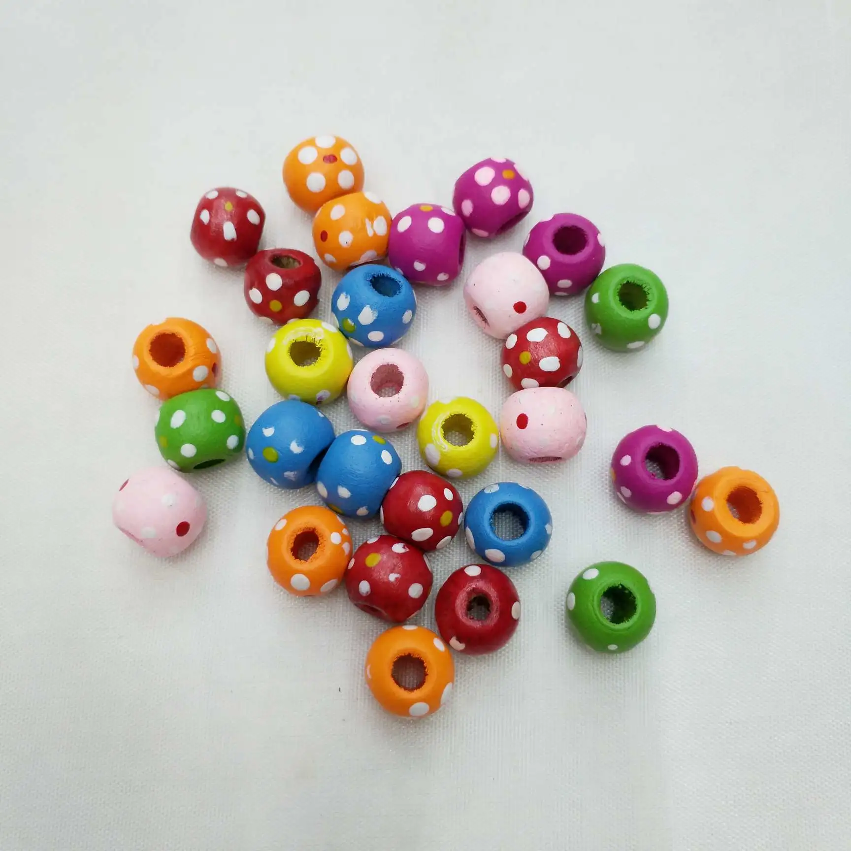10mm dot flower beads, colored wooden beads, water-retaining paint, wooden beads, clothing accessories, craft beading, and various accessories Item Picture