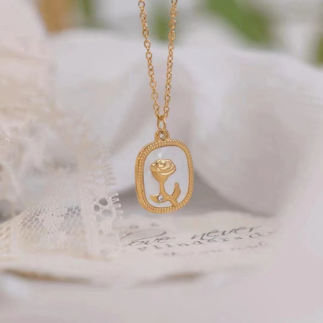 Xinchen LKSTYLE non-fading titanium steel Premium necklace, ins cold style, high-end feel, niche design, exquisite internet-famous style details Picture