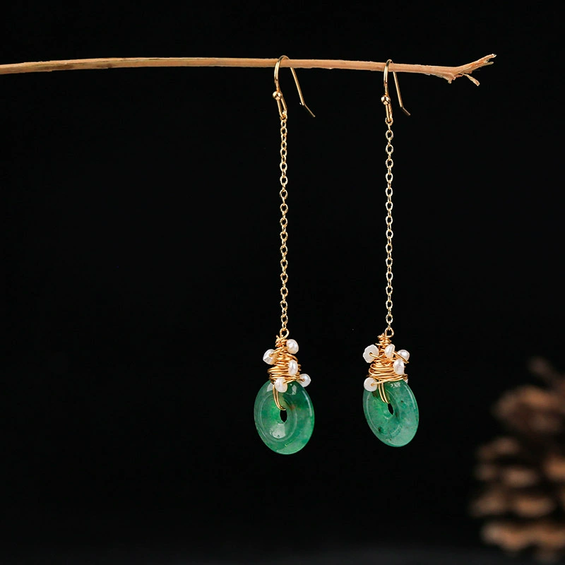 Factory direct sales of 14K gold-plated fashionable safety stud earrings and green Dongling original stone chain earrings detail image 2