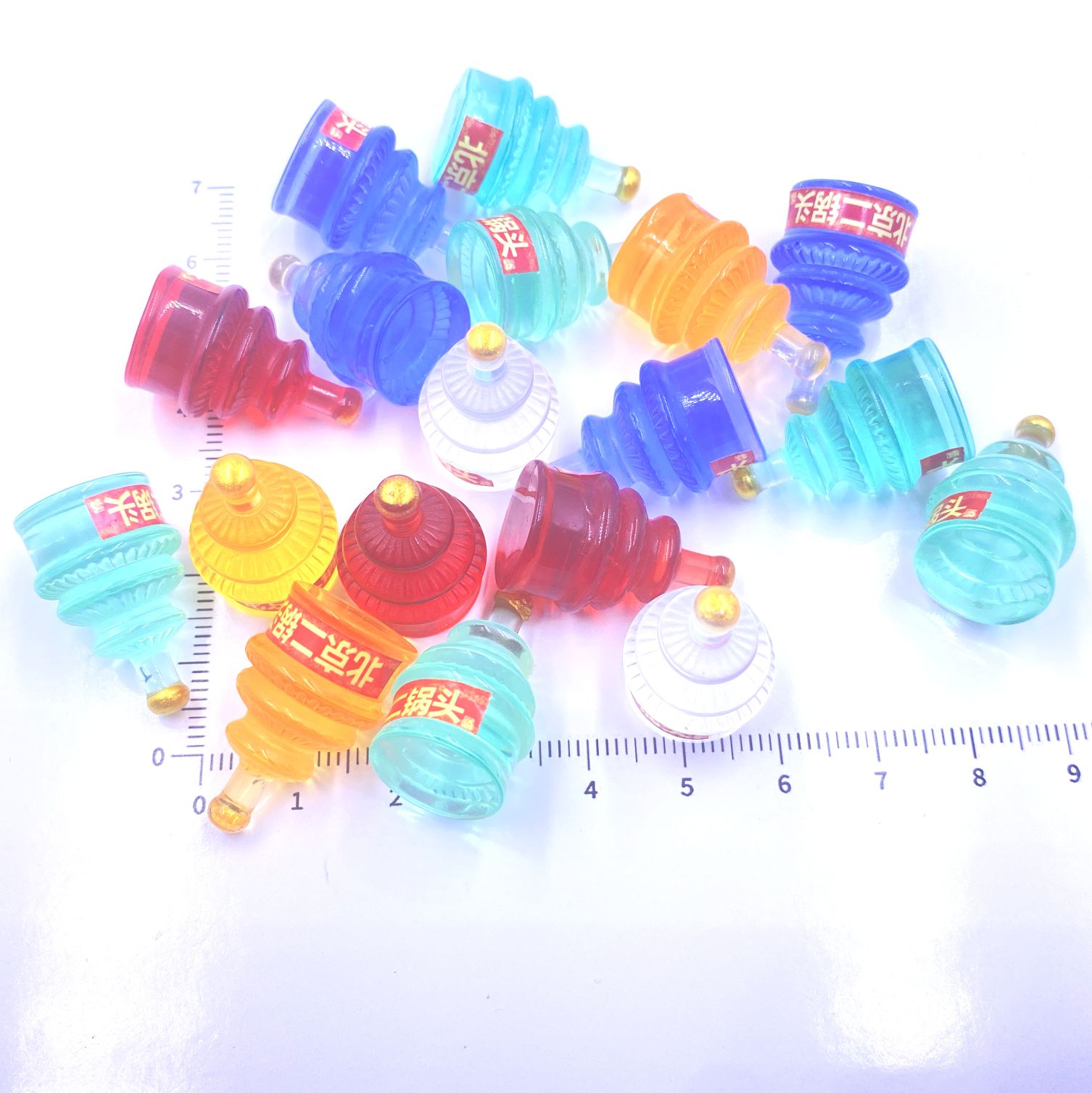 Resin accessories, mobile phones, refrigerators, patch materials, DIY handcrafted small bottles, wine bottles, simulation toys, ornaments, beverage bottles, food and play items, mixed packaging, clear packaging wholesale, Beijing Erguotou, 500 pieces per package details Picture