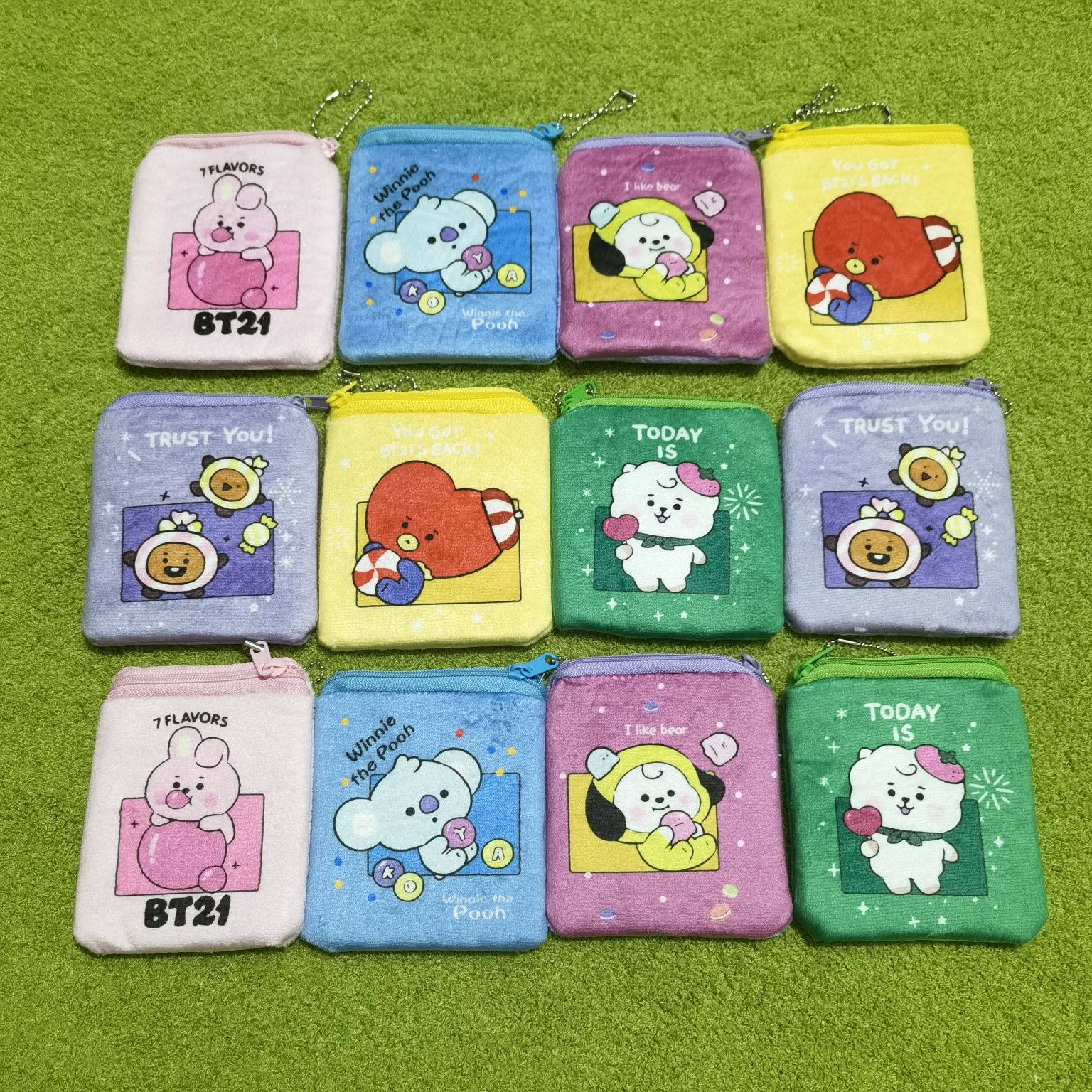 2022粉色圆形小钱包可爱卡通印刷毛绒玩具包毛绒零钱包儿童钱包