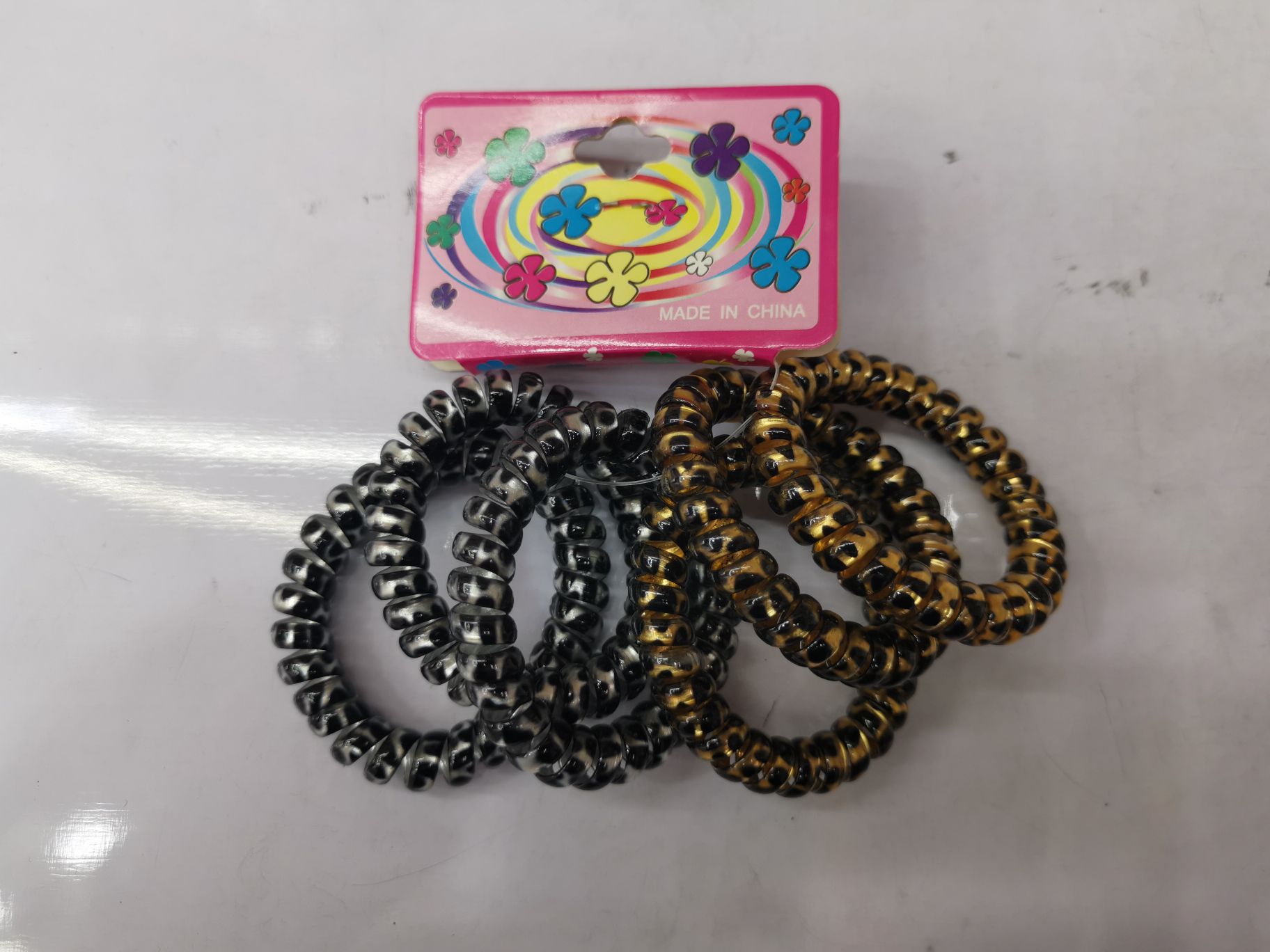 Large wristbands, telephone lines, popular hair accessories, high-elasticity hair bands, ponytails, and elegant hair ties Specification image