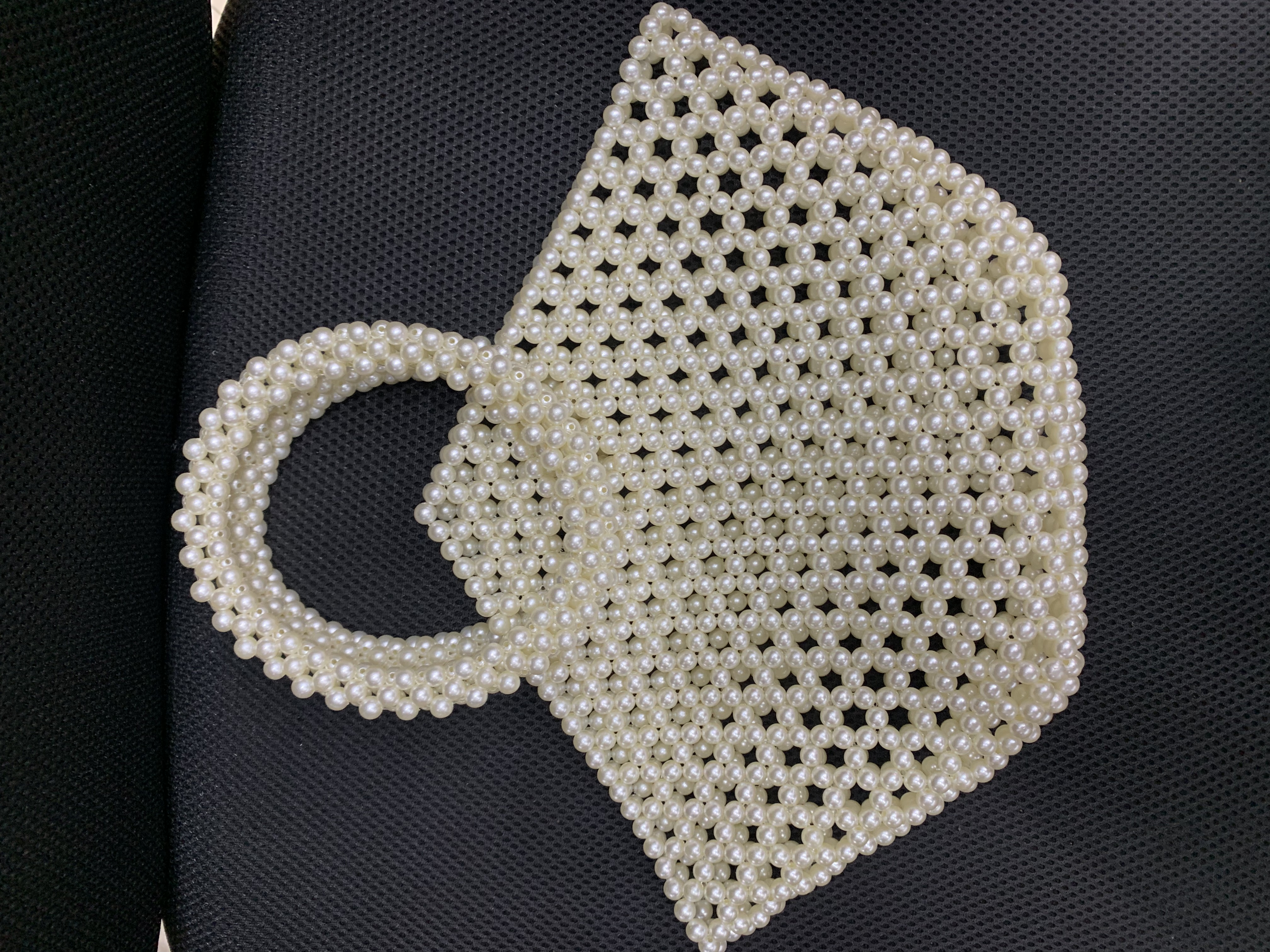 Handmade pearl bags, pearl bags, women's handbags, processing and customization, factory direct sales Application Scenario