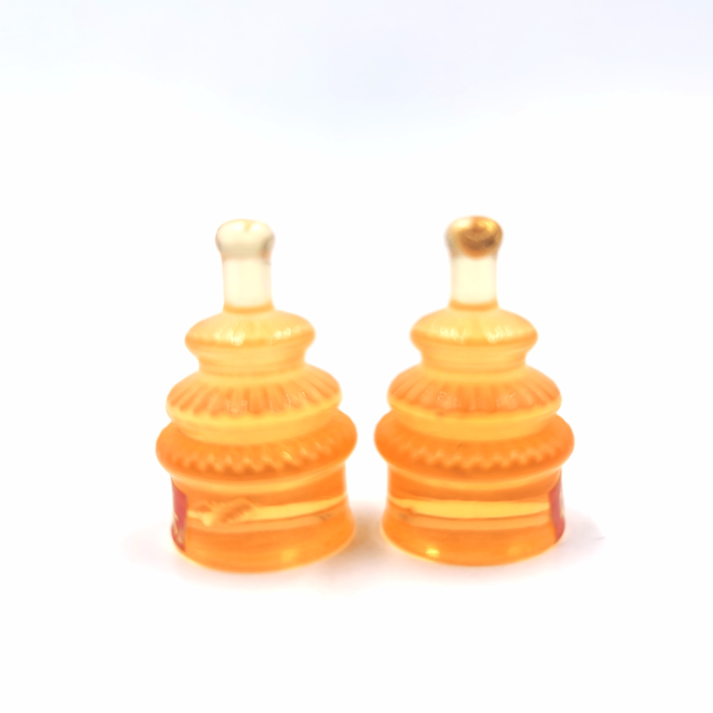 Resin accessories, mobile phones, refrigerators, patch materials, DIY handcrafted small bottles, wine bottles, simulation toys, ornaments, beverage bottles, food and play items, mixed packaging, clear packaging wholesale, Beijing Erguotou, 500 pieces per package