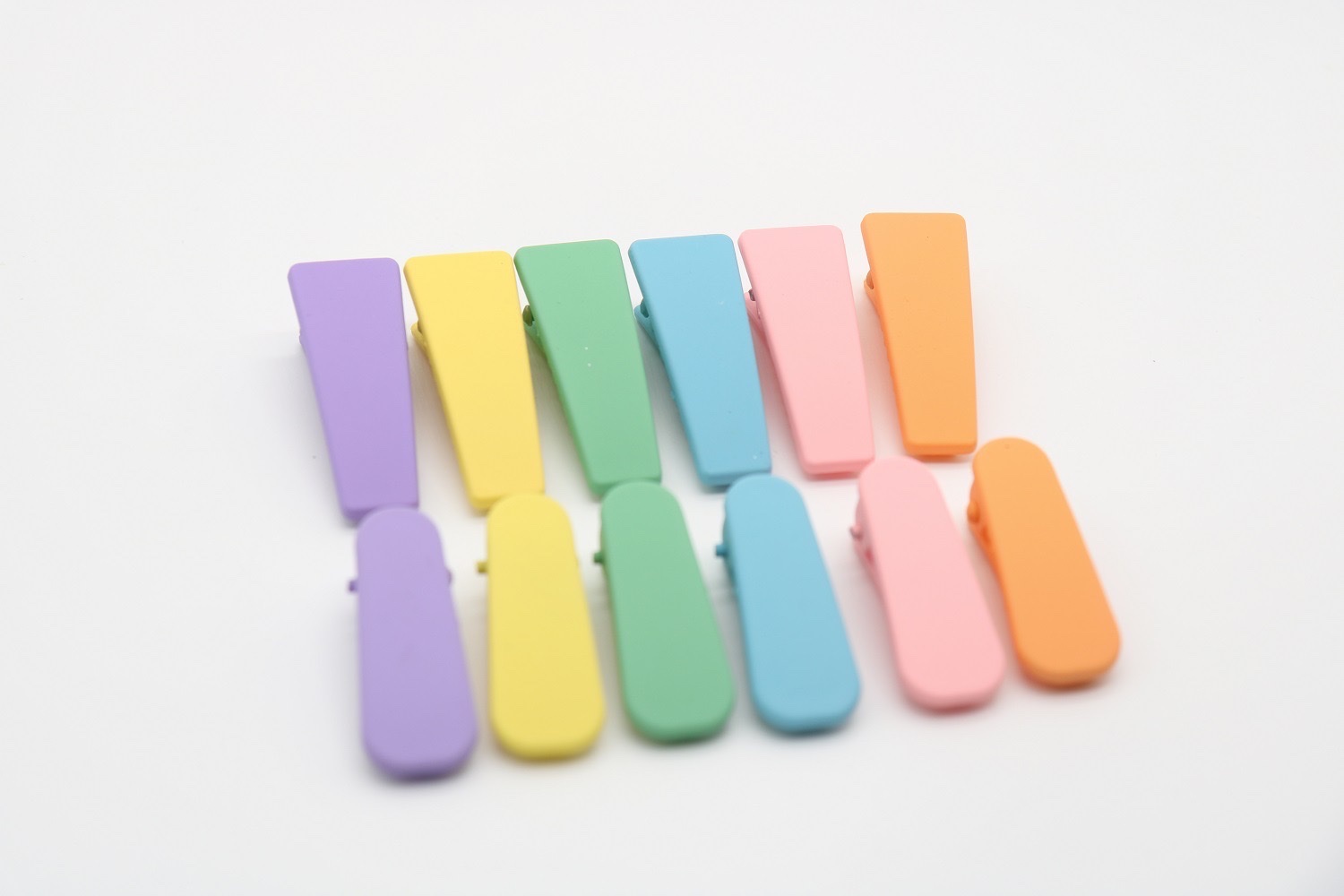 拖鞋夹子产品图