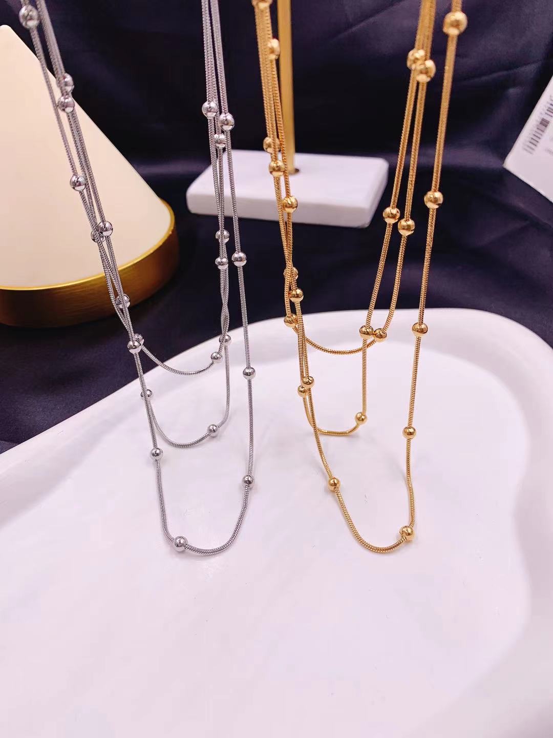 Titanium steel multi-layer necklace is a versatile, fashionable and trendy evening dress