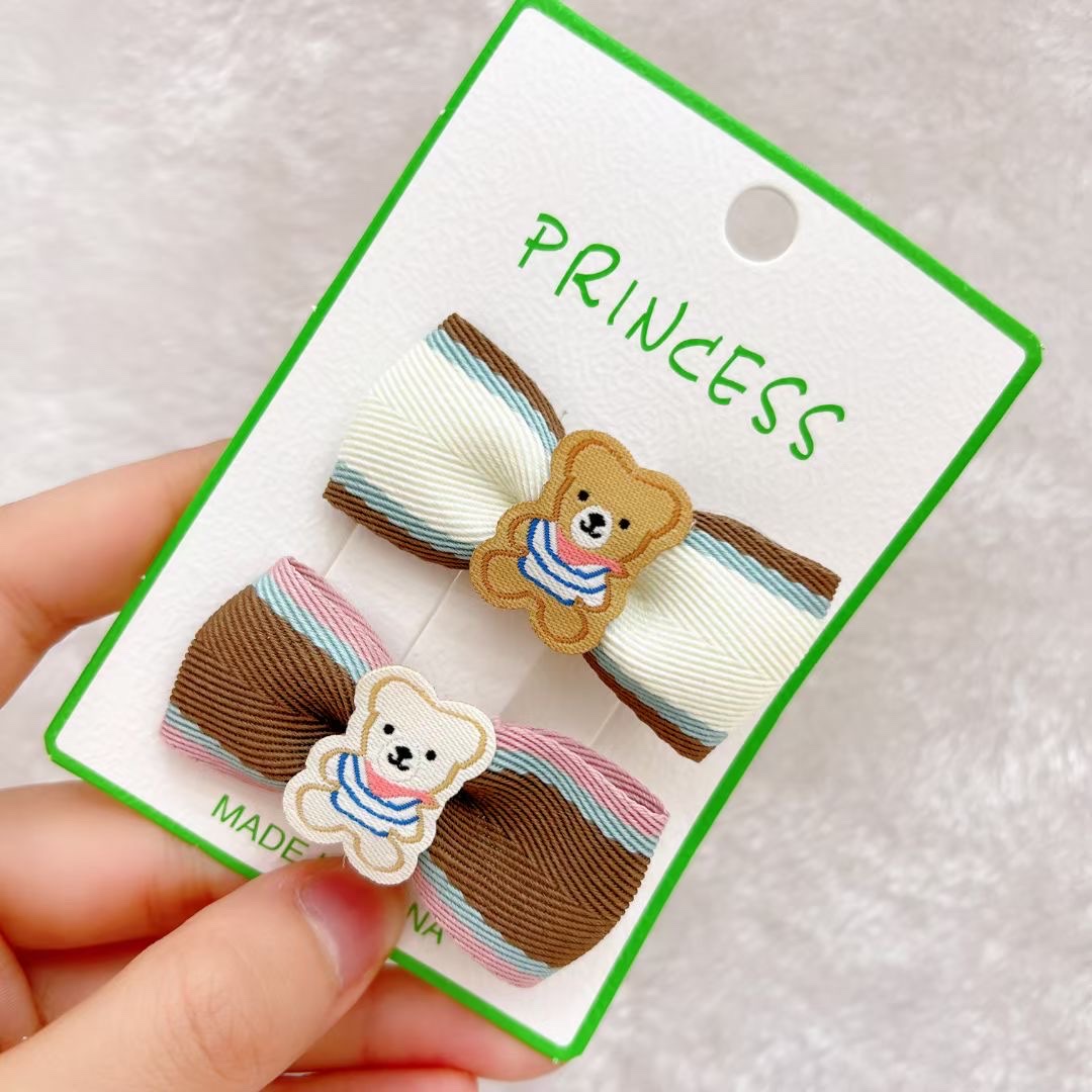 Korean-style fashionable and casual duck tongs, rubber bands Application Scenario