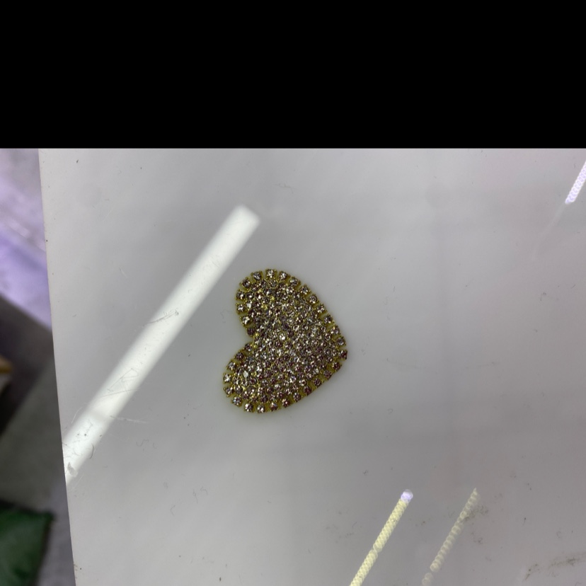 Alloy heart white diamond accessories