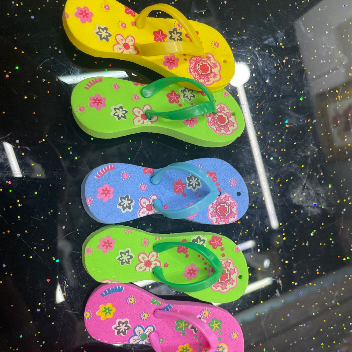 网红大拖鞋钥匙扣，包包挂件