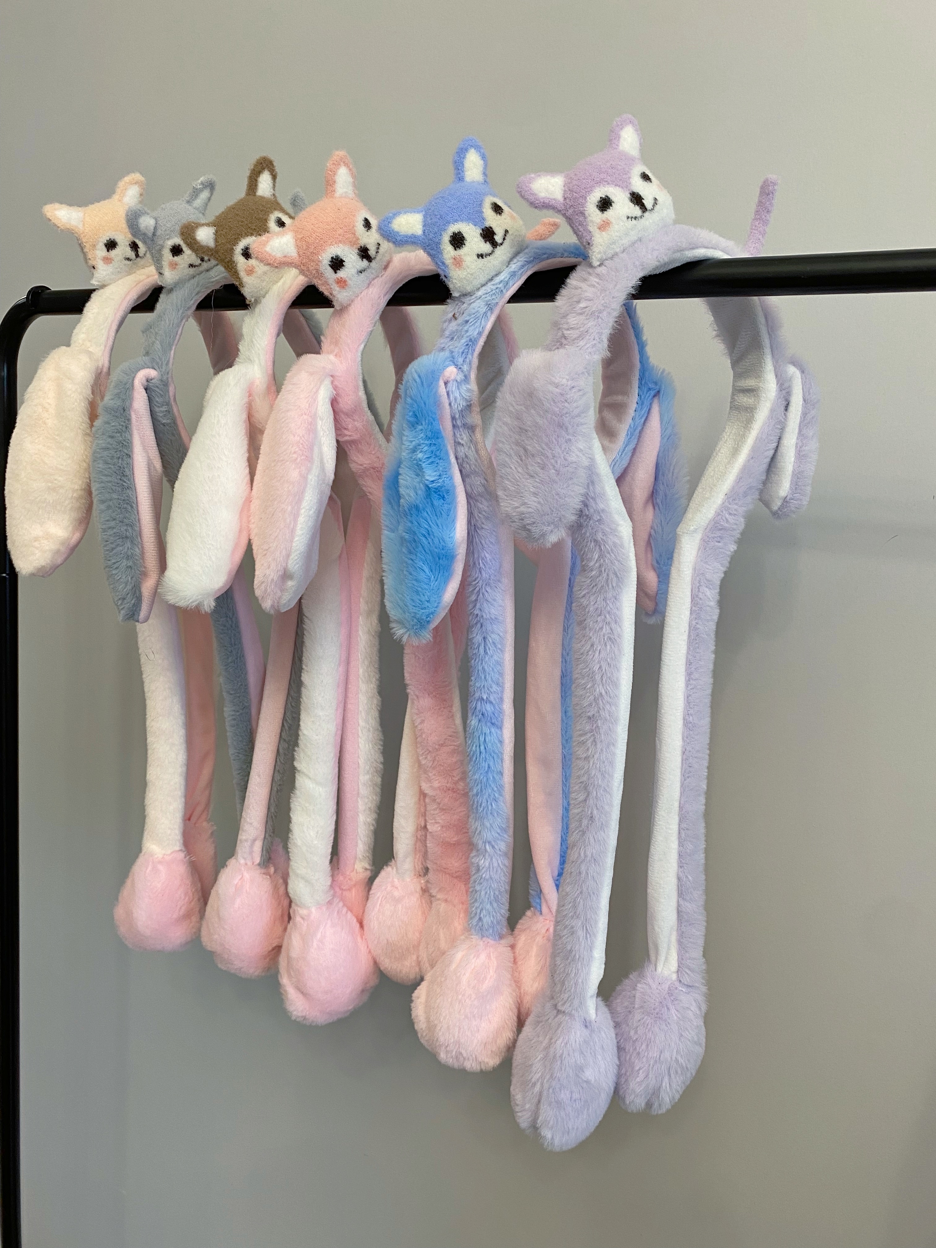 Yuhan Accessories: Cute ear-moving hair clips, sweet and adorable hair bands 03 Application Scenario
