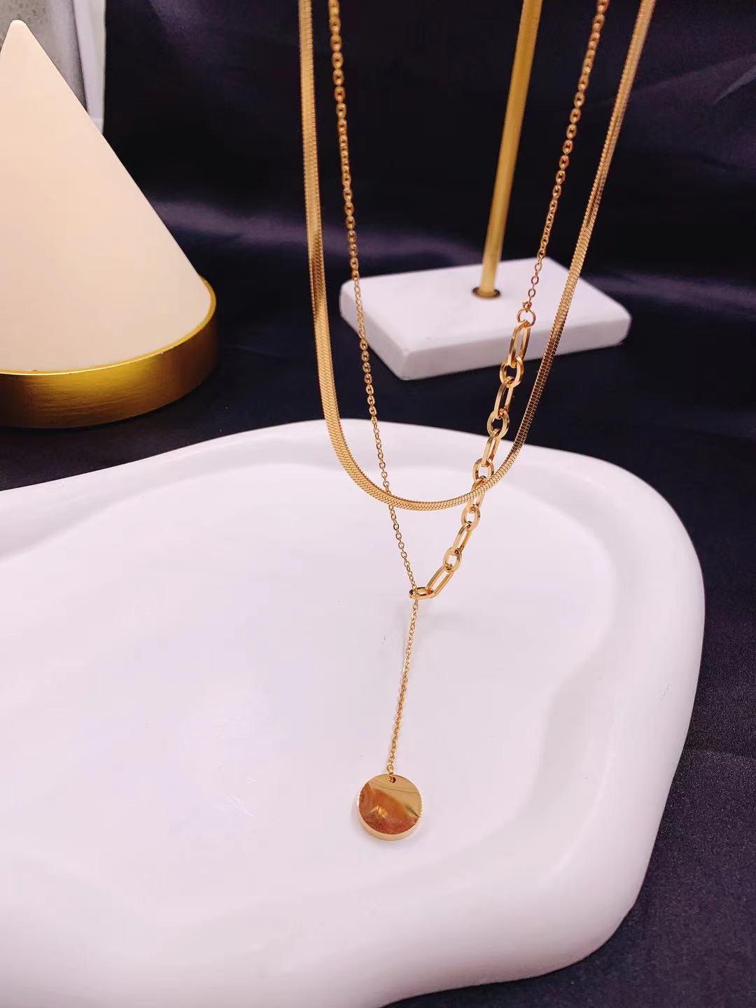 不规则设计/百搭欧版/钛钢系列项链细节图