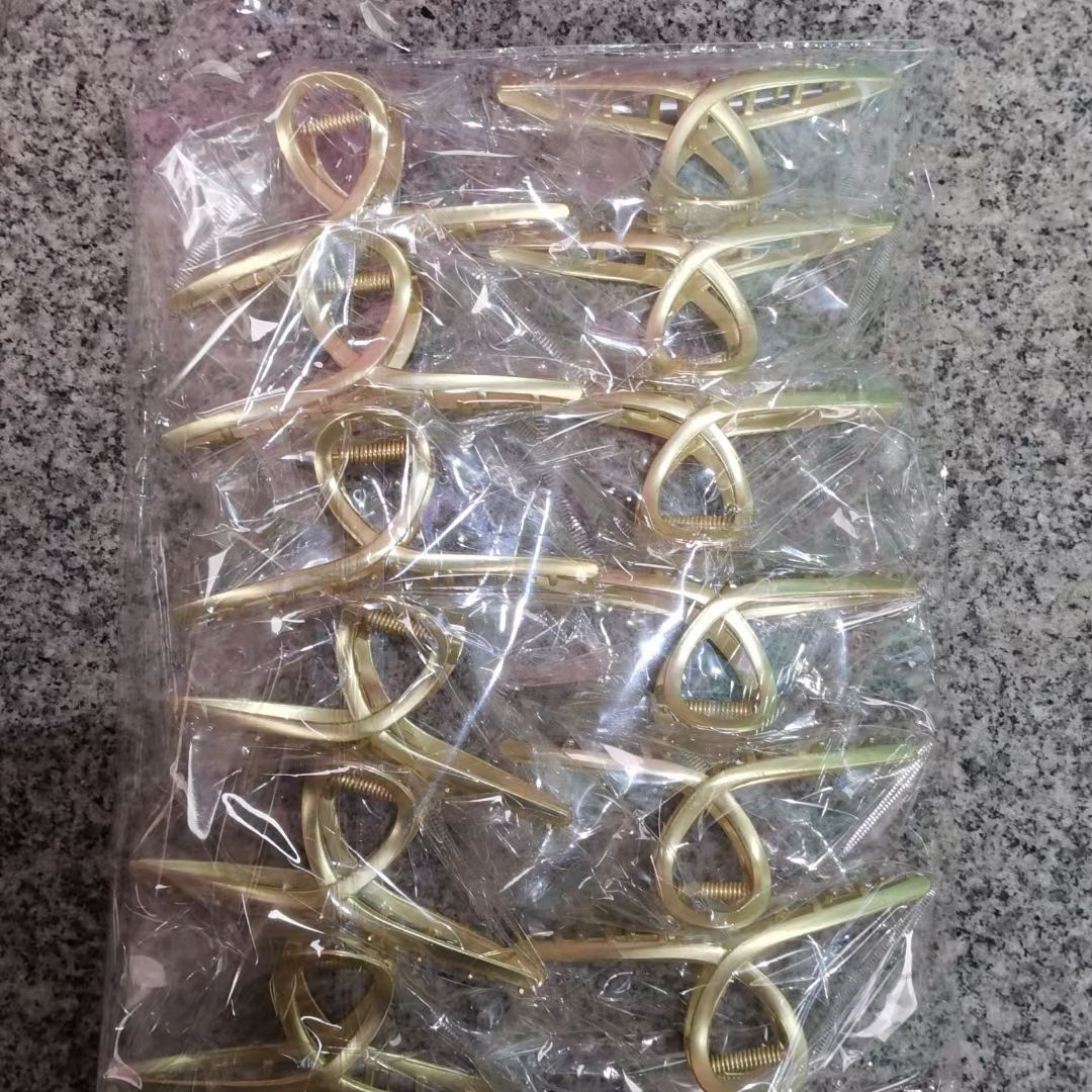 Haishen Jewelry's popular alloy hair clip, 11 cm, matte gold, popular fashion, classic alloy hair clip, cross shark clip, square, semi-circular arc