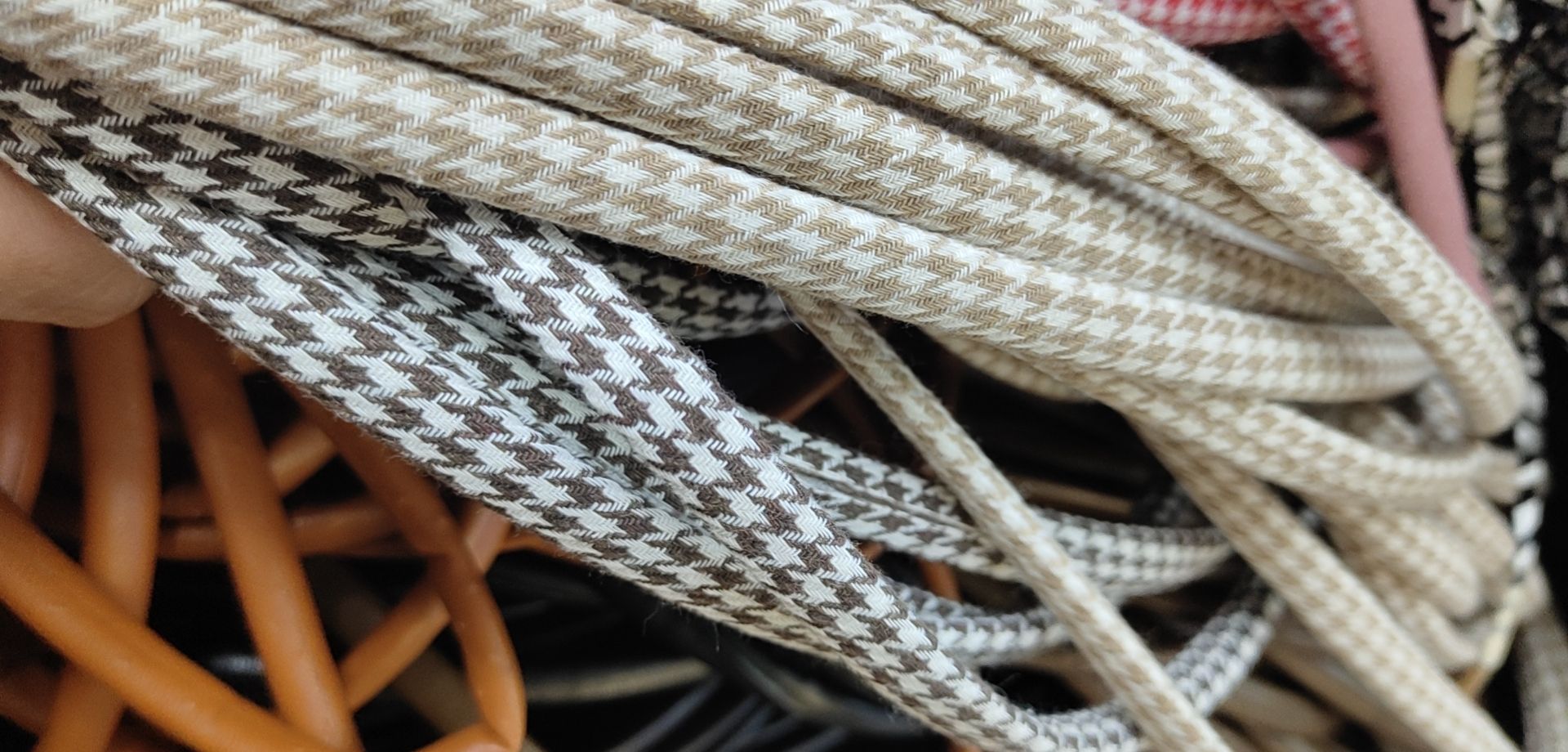 其他饰品配件实物图