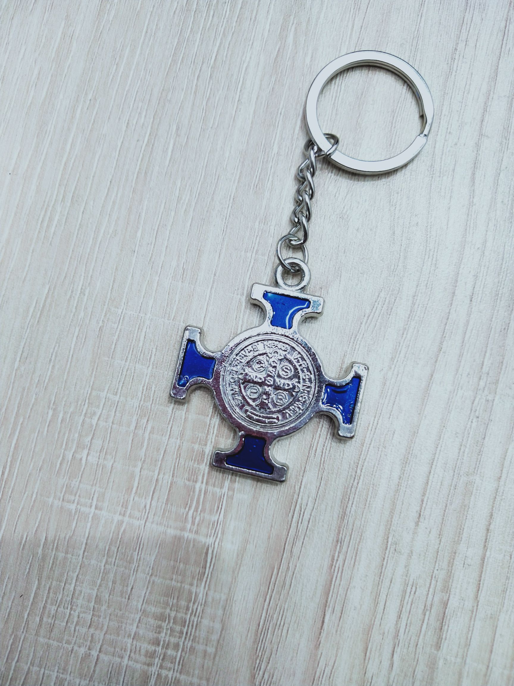 吊坠合金十字架钥匙扣，本店销售各种宗教信仰用品欢迎新人老客户选购