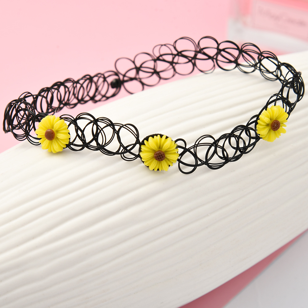 日本原宿双边鱼线编织项链 复古仿纹身七彩小雏菊锁骨链厂家直供 详情图4