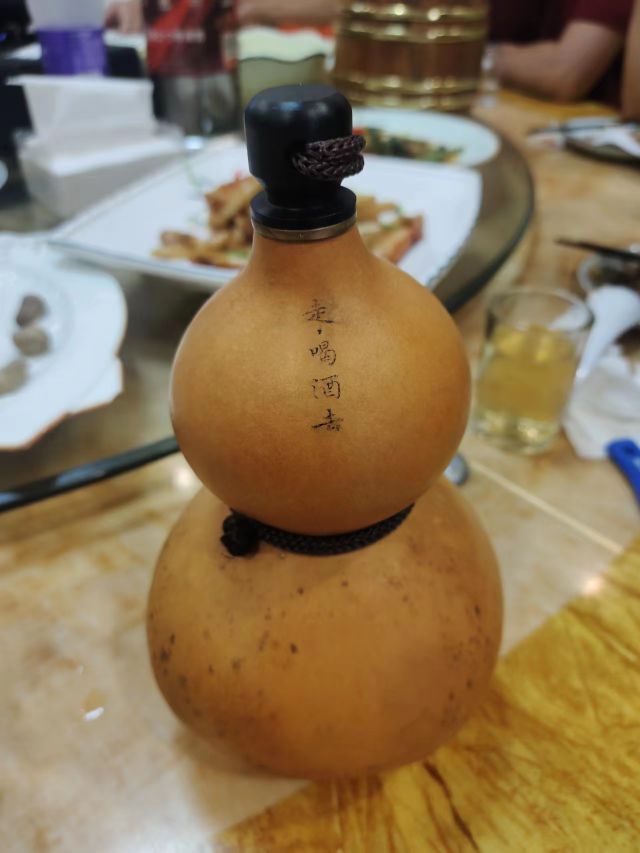 The natural gourd wine gourd is sealed with silicone to prevent leakage and can hold water detail image 2