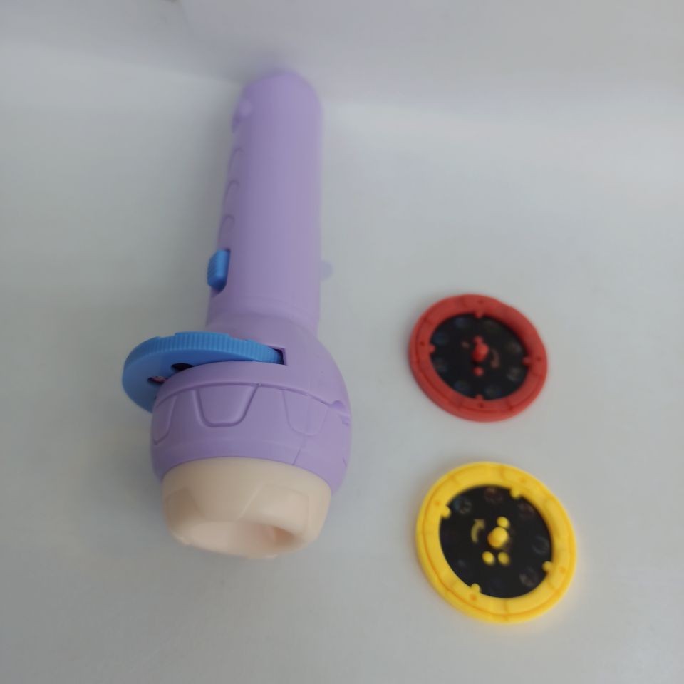 Translucent flashlight, Marine animal pattern, vehicle pattern, cartoon pattern, small gift event, factory direct sales, Gao Gao electronic toy 1 Item Picture