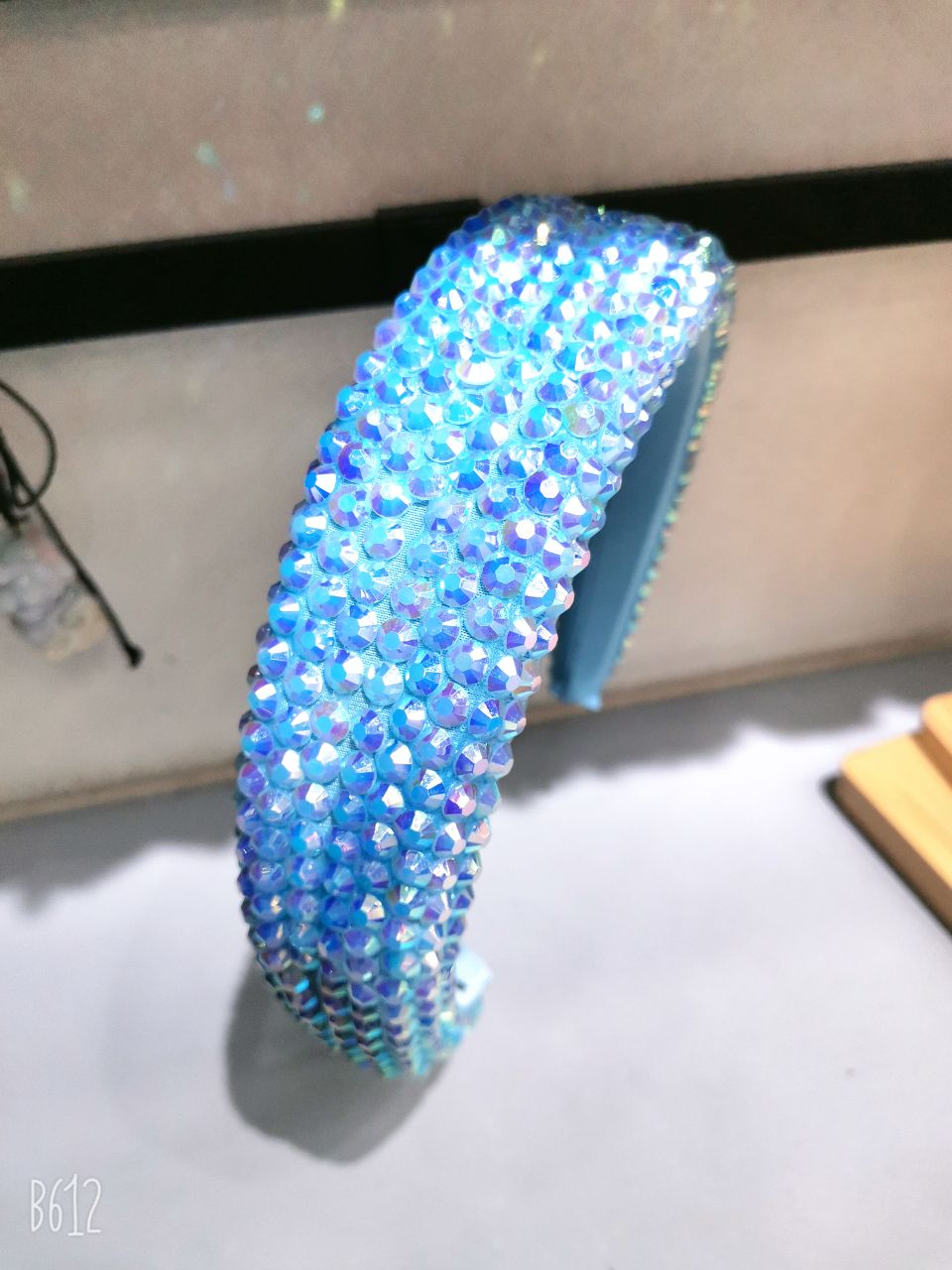 Original hair accessories, Klein blue rhinestone headband, women's sponge thickened pink hairpin, high top headband, elegant style Item Picture