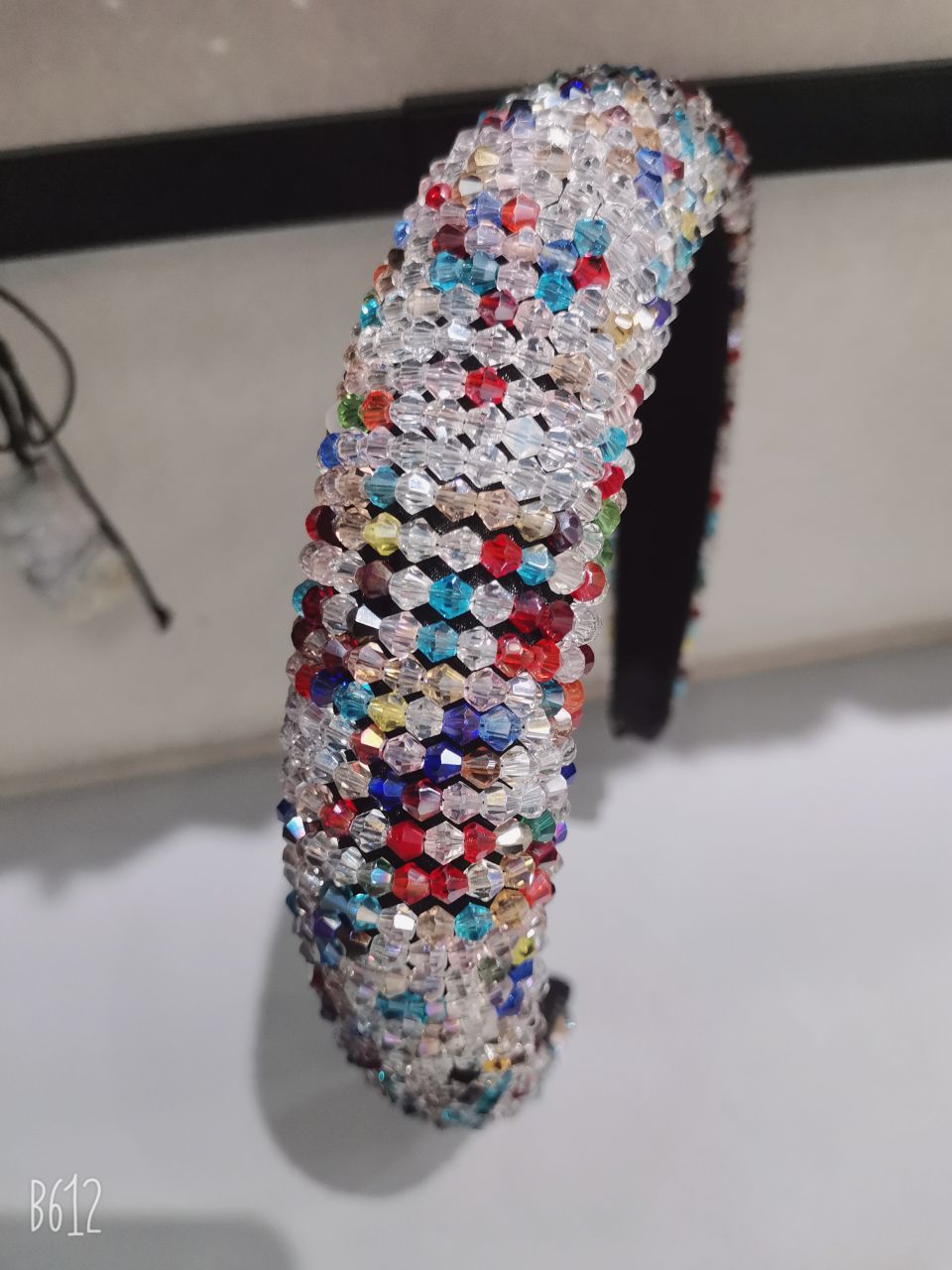 Fashionable and popular thickened sponge rhinestone hair bands to cover white hair, crystal hair clips, retro anti-slip adult hair accessories Item Picture