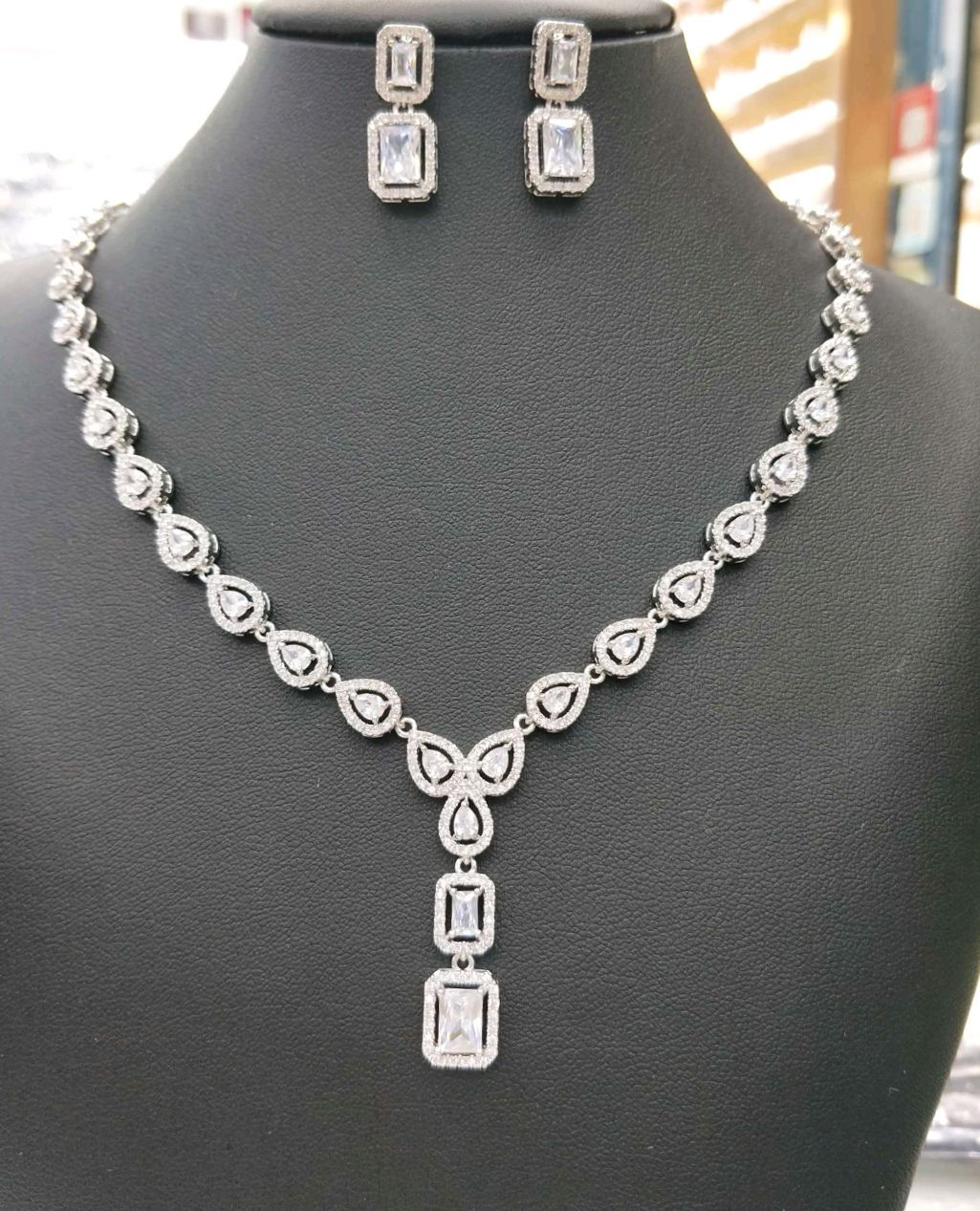 Golden Dream Beauty's luxurious, trendy and fashionable zircon set chain TL-11, a popular online celebrity Specification image