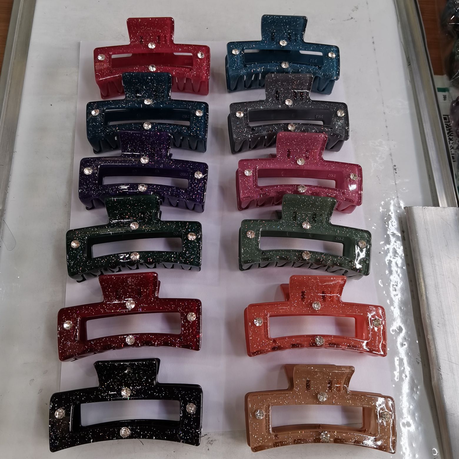 Haishen Accessories, a popular and trendy Korean-style fashion classic, transparent scallion pink dot diamond hair clip, shark clip, come for a bath details Picture