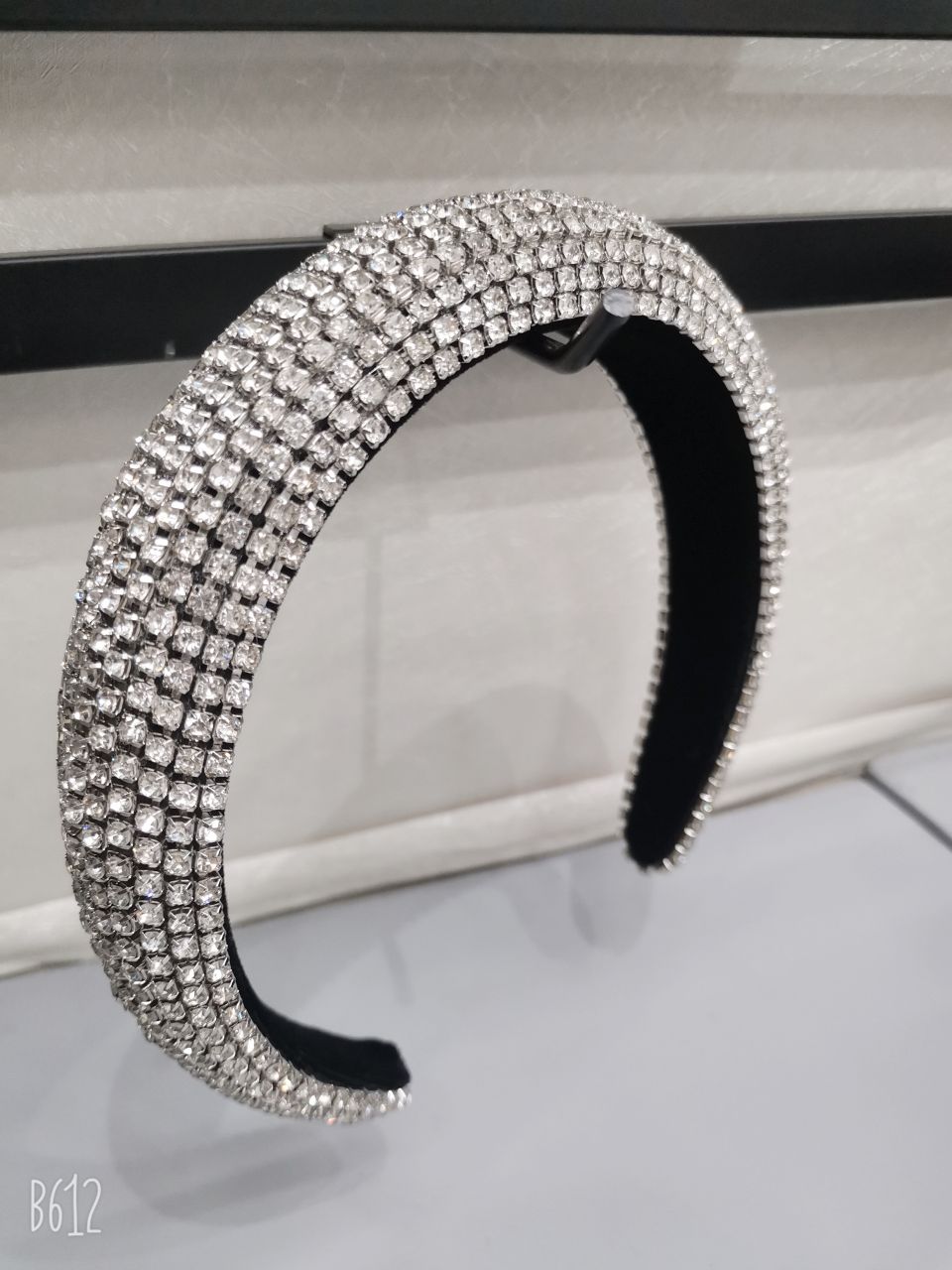 The latest best-selling hair accessory trends in Europe and America in 2022 2 Application Scenario