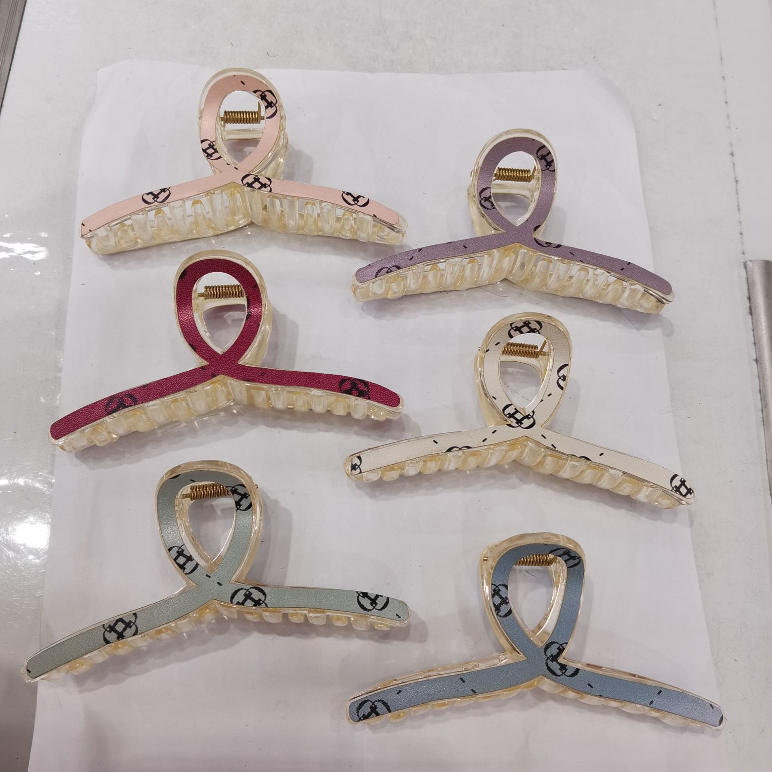 Haishen Accessories, a popular and trendy Korean-style fashion classic for women, transparent champagne patch fabric, camellia fabric, claw clip, shark clip