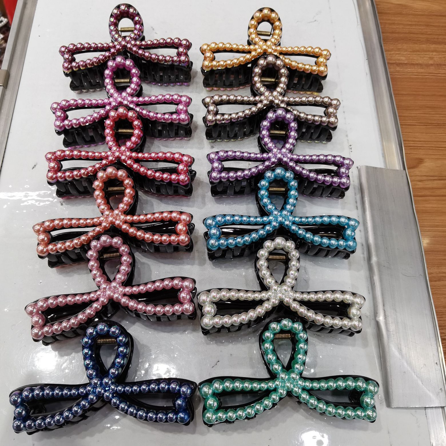 13 cm popular and trendy Korean style fashion classic Korean style fashion imitation alloy pearl large claw Champagne Mermaid pearl Korean popular hair clip Specification image