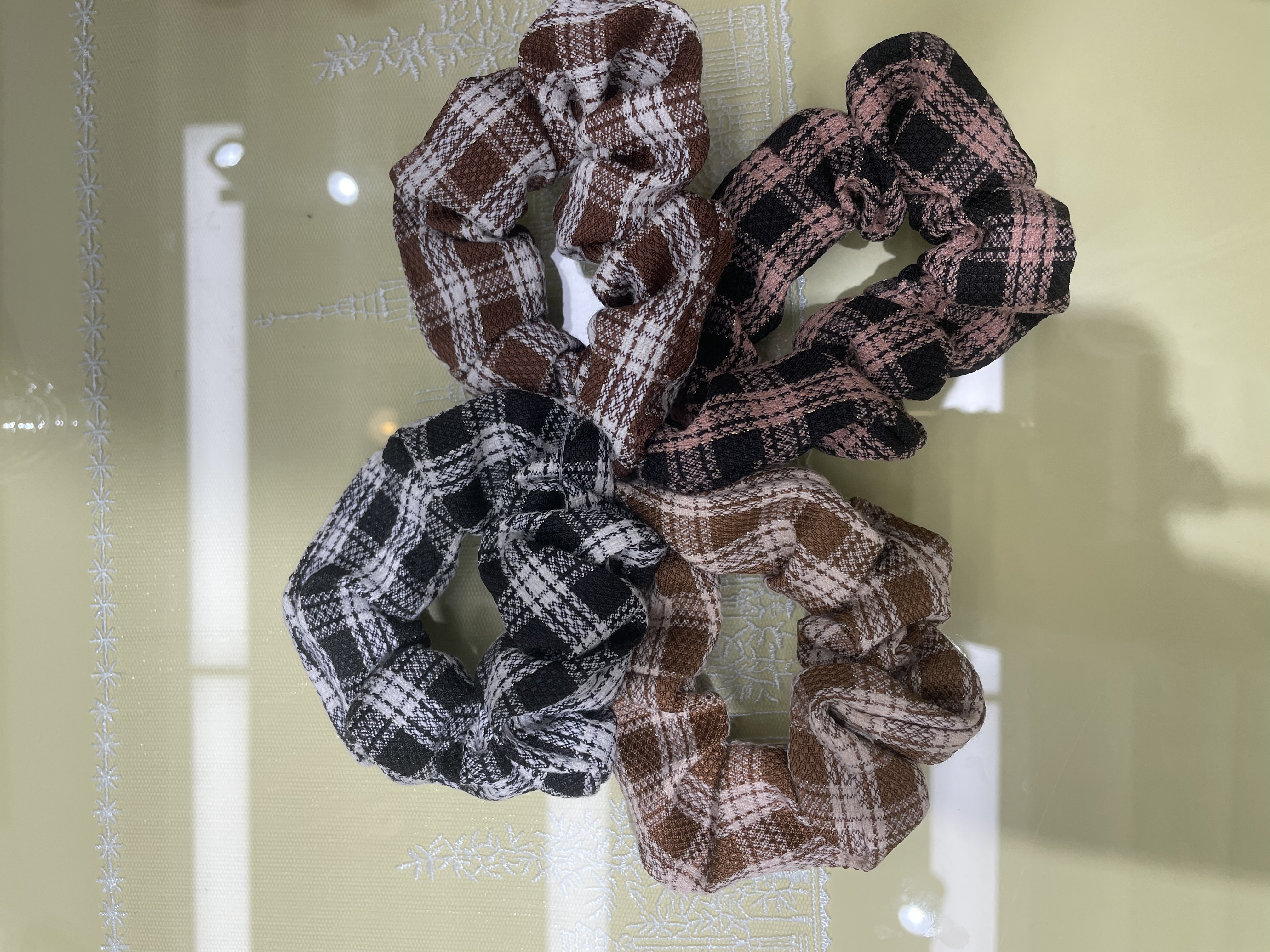 时尚韩潮：ab333。布艺精美布圈，做工精细面料柔软细腻光滑！