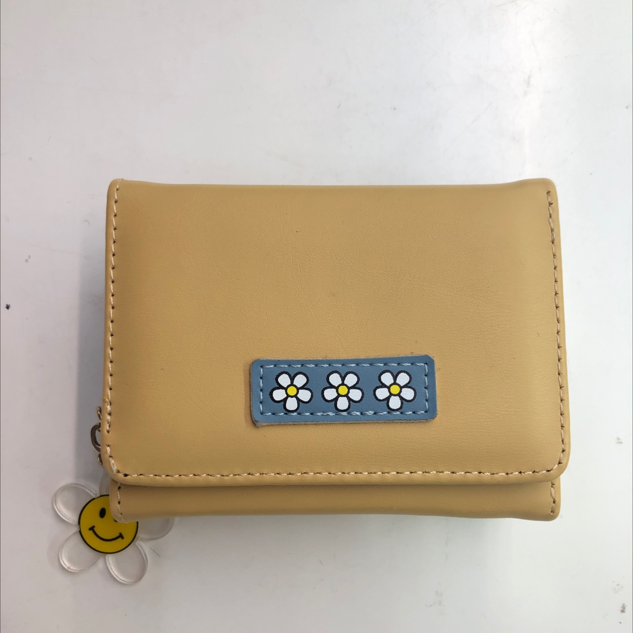 Sunflower 30% off small wallet Item Picture