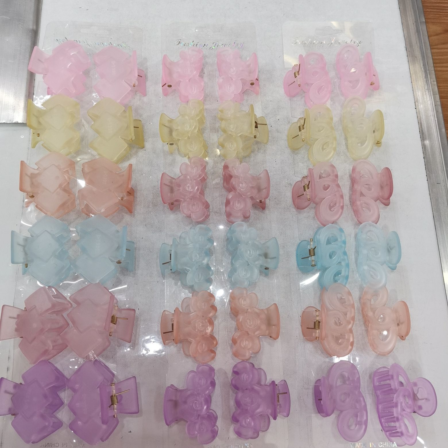 Haishen Accessories 4 cm Popular and trendy Korean-style classic and fashionable rubber frosted sugar fruit color grabber Specification image
