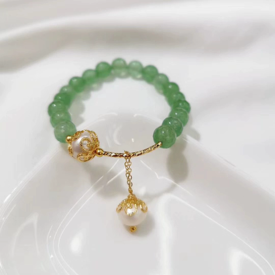 The new Korean version natural pearl mirror two-color agate bracelet is a versatile handcrafted freshwater pearl tassel bracelet for women Item Picture
