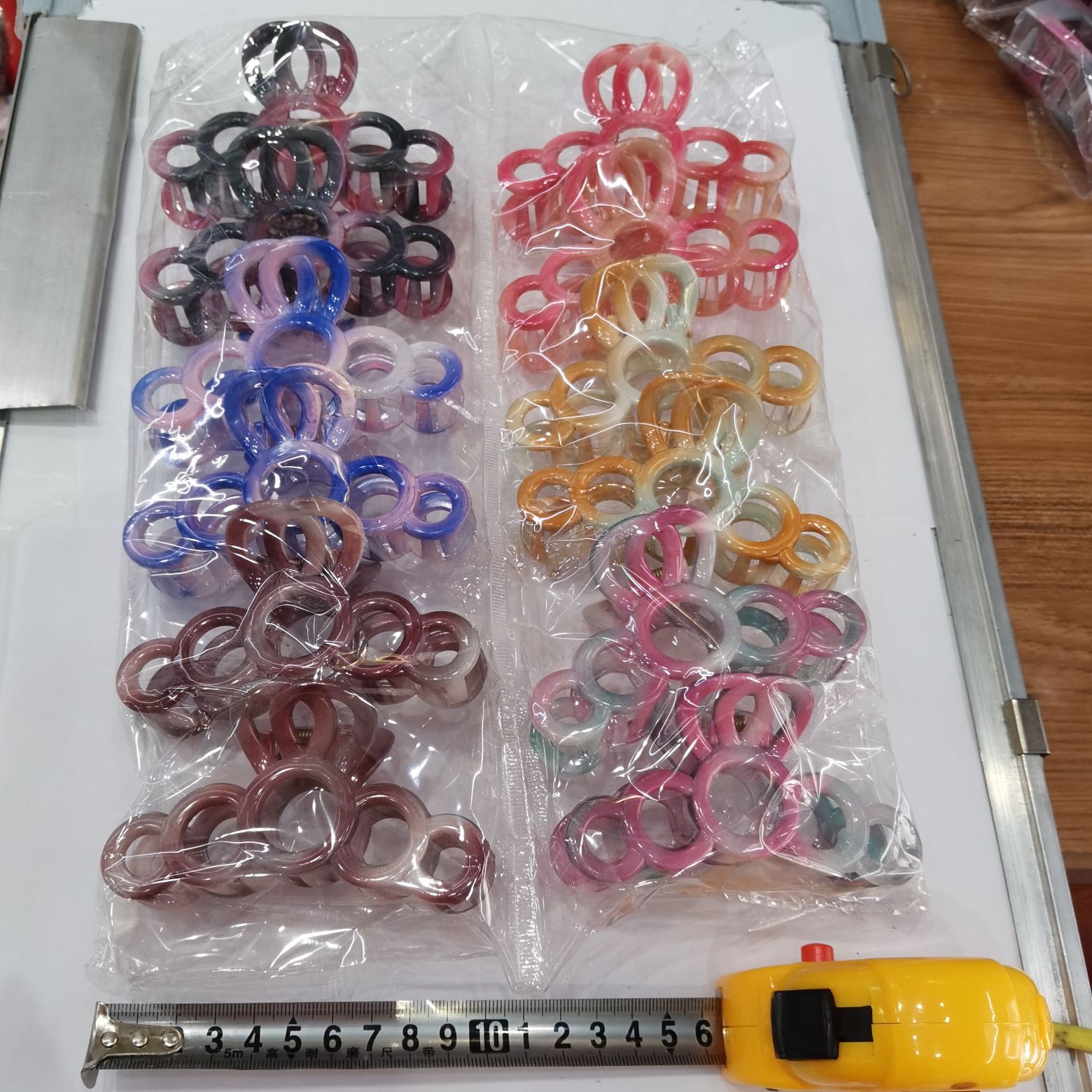 Haishen Accessories, a popular and trendy Korean-style fashion classic, transparent grabber, plastic hair clip, gradient two-color cracked hair clip Item Picture