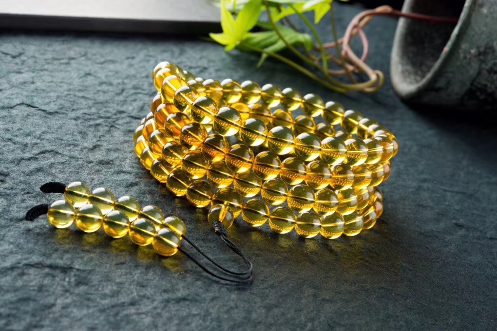 琥珀/蜜蜡/蓝珀白底实物图