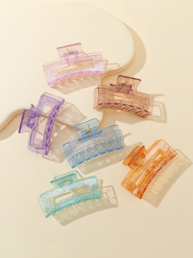 Haishen Jewelry is a popular and trendy Korean-style fashion classic for ladies. It features transparent scallion pink, square glitter pink and bright pink transparent grabbers Application Scenario