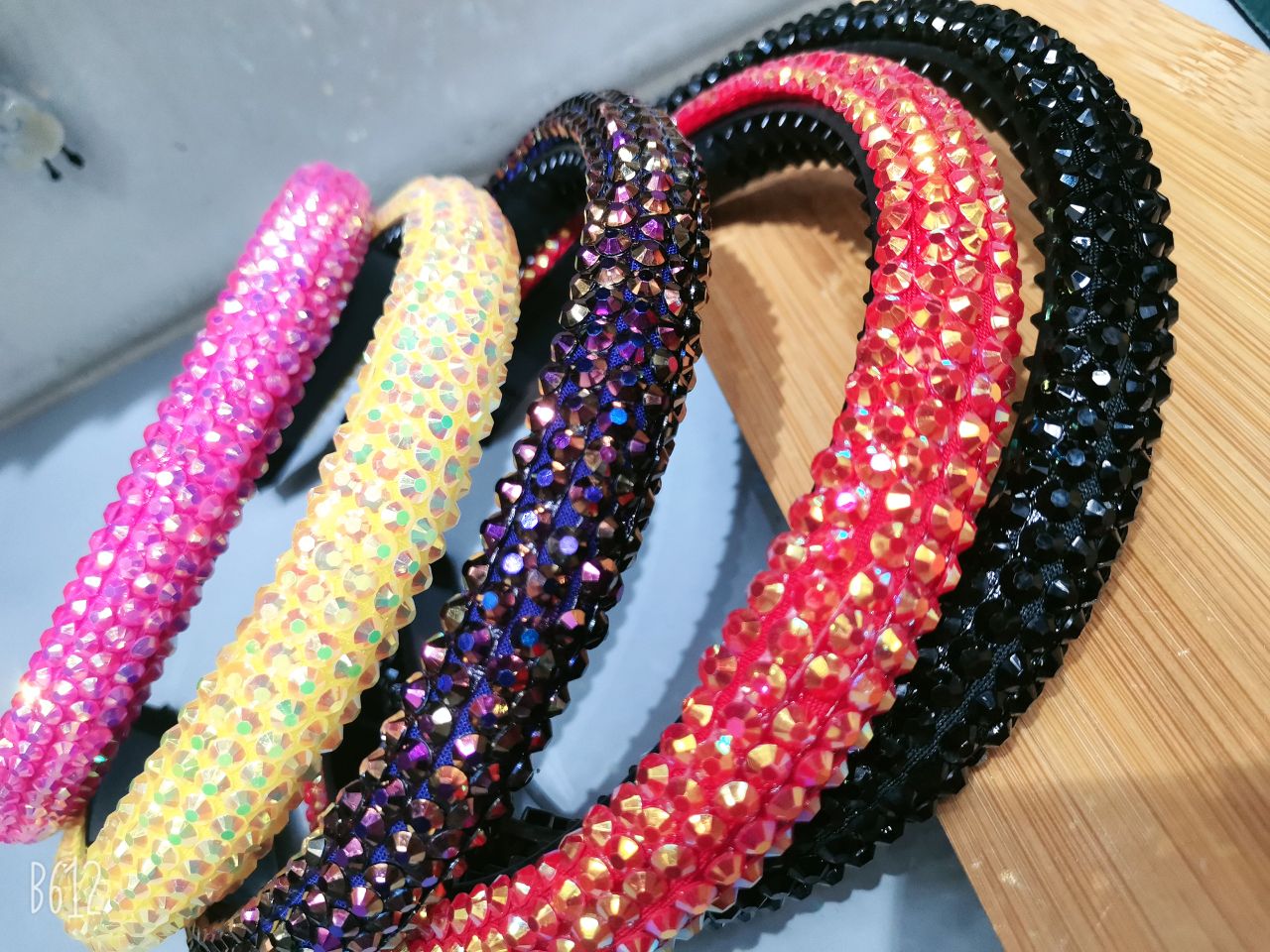 European and American brand crystal full diamond sponge hair band, candy color for women, versatile for going out, hairpin for pressing hair, heightening the top of the head headband
