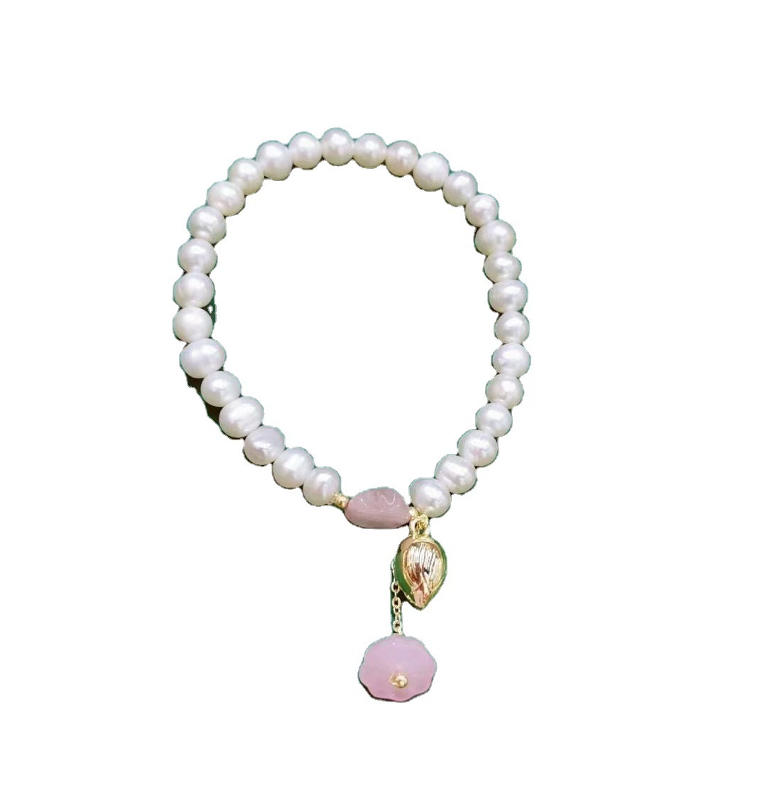 The new Korean version natural pearl bracelet is a versatile women's handcrafted agate crystal lotus pod flower freshwater pearl bracelet Application Scenario