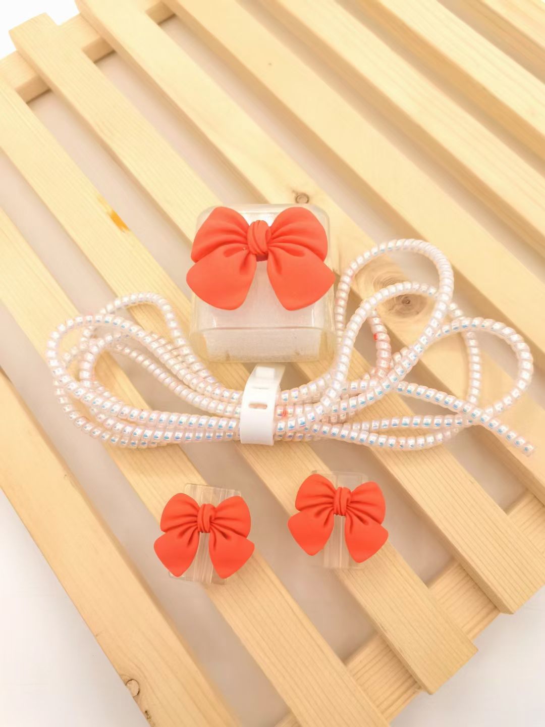 Five-piece set of charging head protective case, data cable protective case and winding device detail image 10