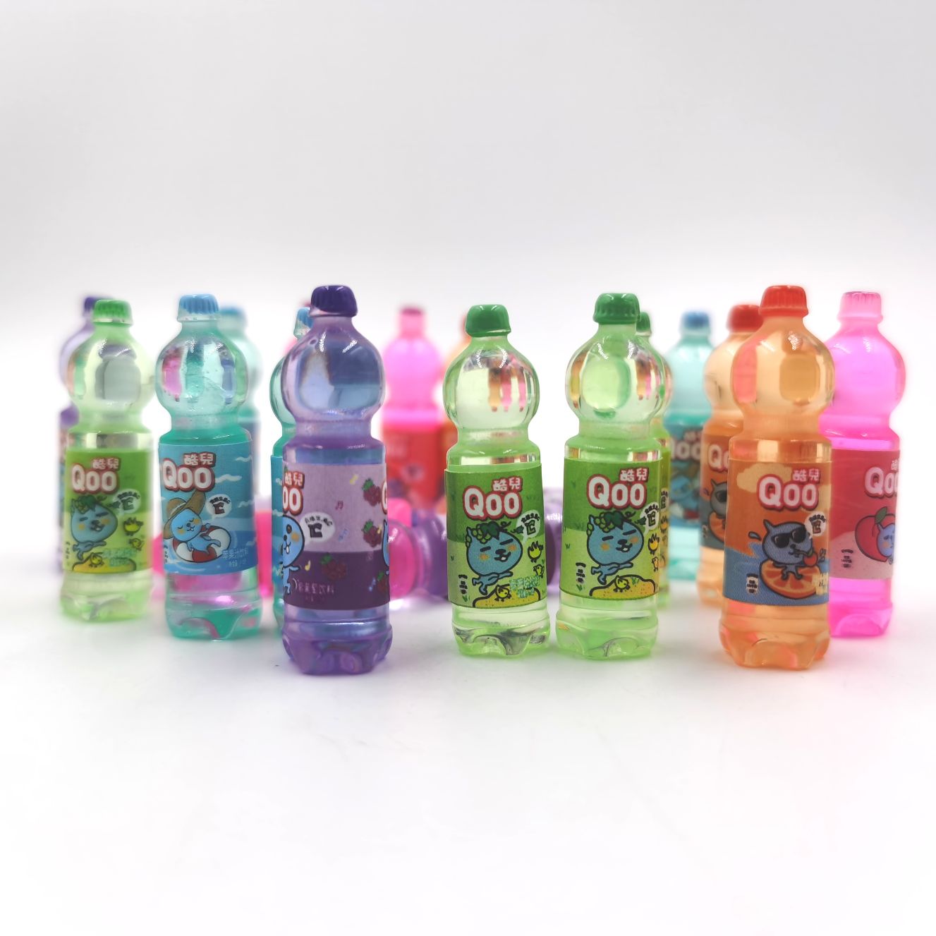 Resin accessories, mobile phones, refrigerators, patch materials, DIY handcrafted small bottles, wine bottles, simulation toys, accessories, beverage bottles, food and play ornaments, mixed packaging, clear packaging wholesale, queer, 500 pieces per package Item Picture