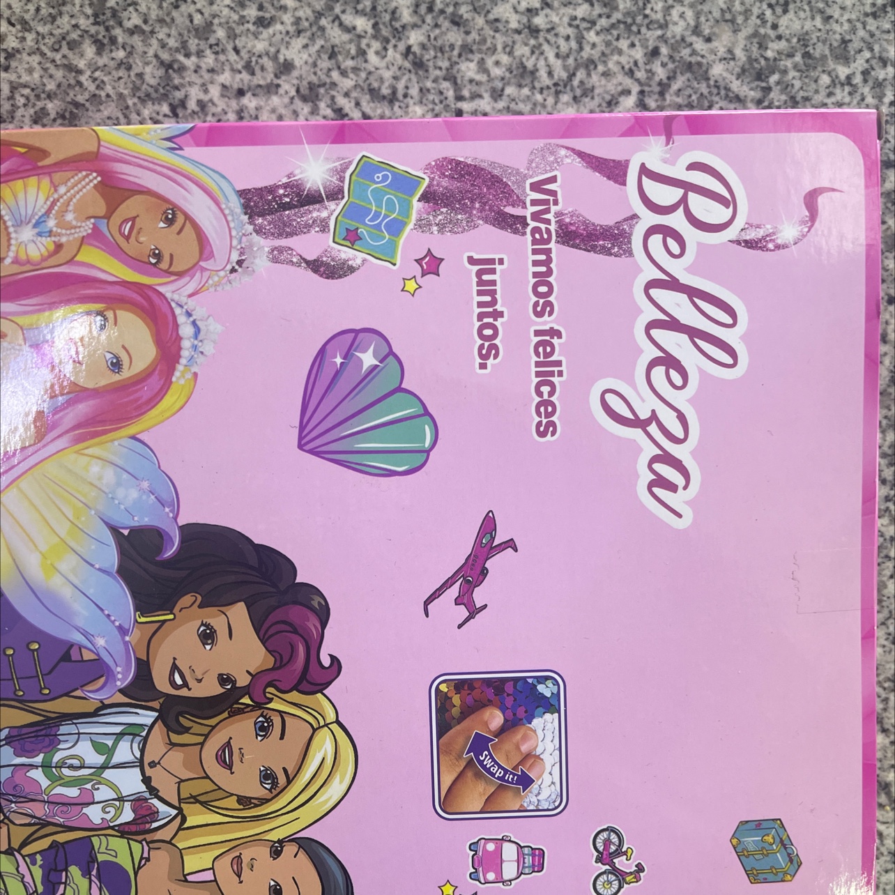 New doll set with accessories. The dolls are solid and the hair is randomly selected. Welcome both new and old customers. Specification image