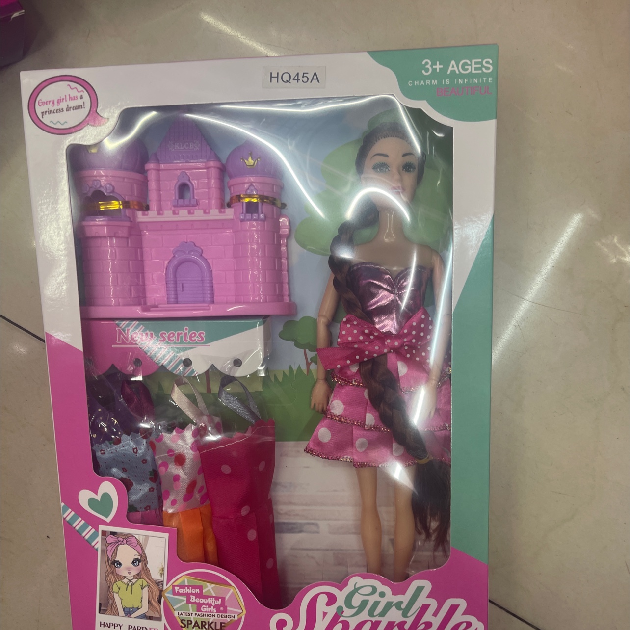 New doll set with accessories. The dolls are solid and the hair is randomly selected. details Picture