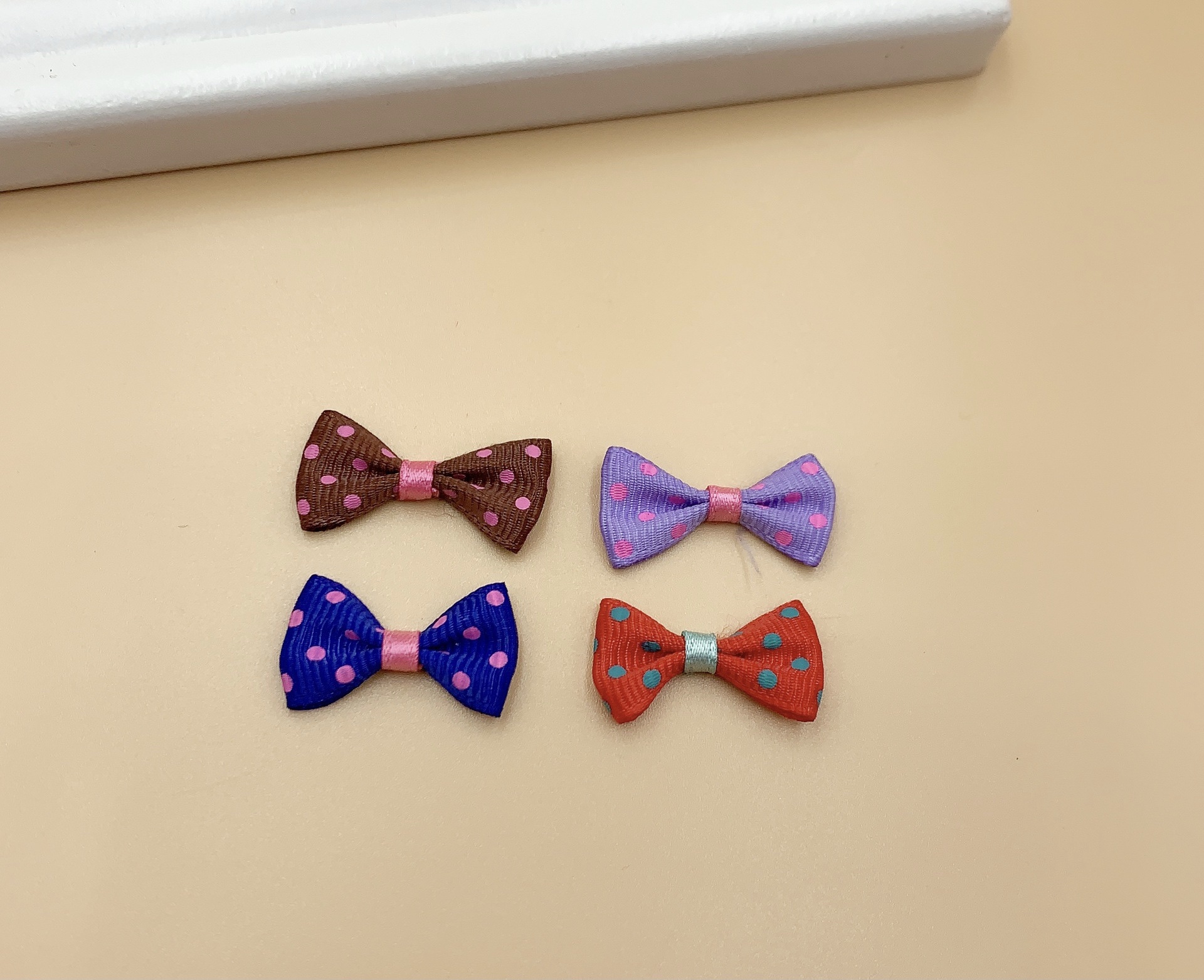 diy发饰/服装辅料/蝴蝶结细节图