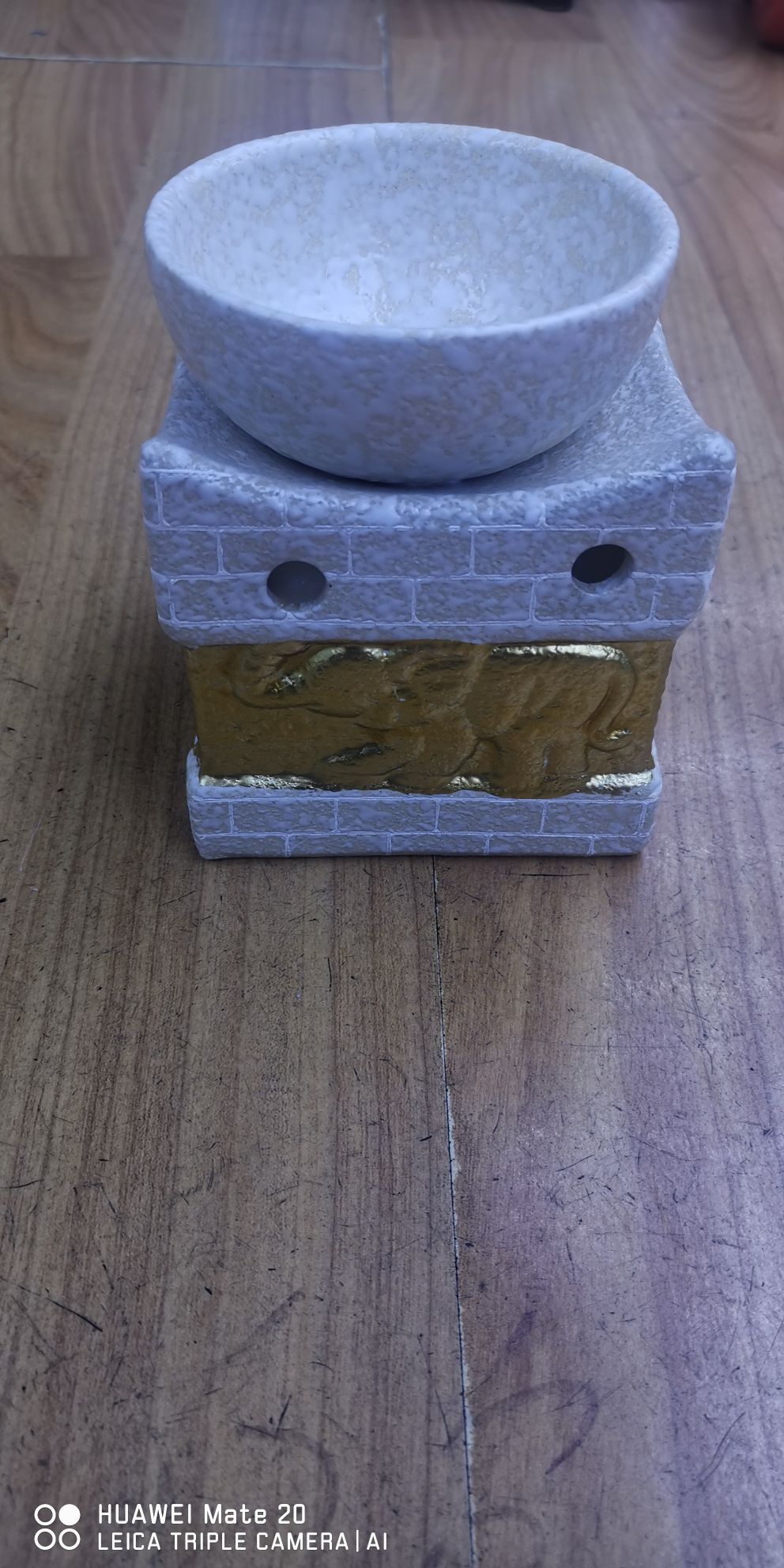 义乌市小商品市场一期7813A伊人香薰炉