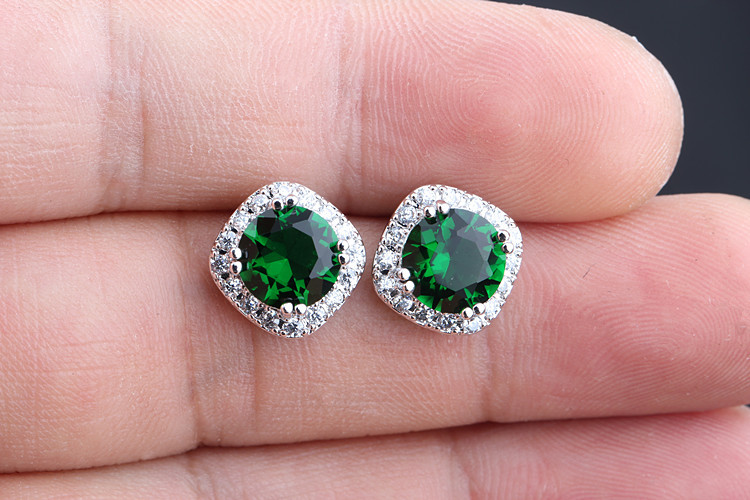 Korean style fashionable stud earrings, copper inlaid with eight hearts and eight arrows, AAA zircon earrings, classic jewelry factory direct sales, 925 silver needle detail image 8