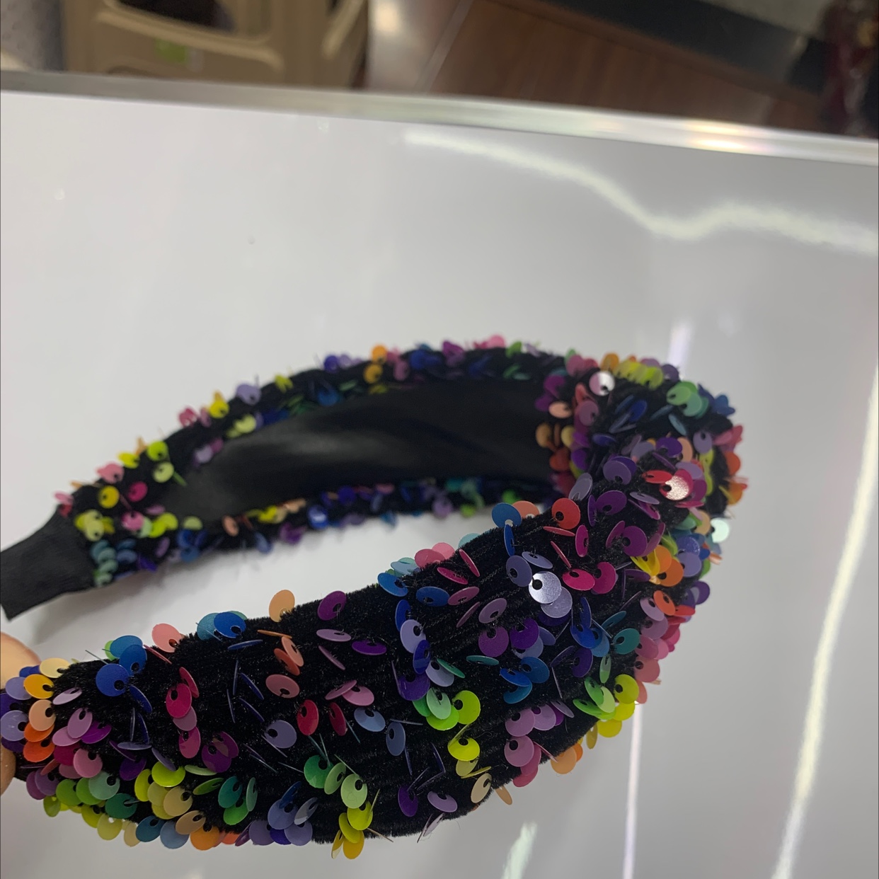 Popular hoop de pelo de lentejuelas tendencia de moda versátil para mujeres simple hoop de pelo adornos de venus Popular hoop de pelo de lentejuelas tendencia de moda versátil para mujeres simple hoop de pelo adornos de venus