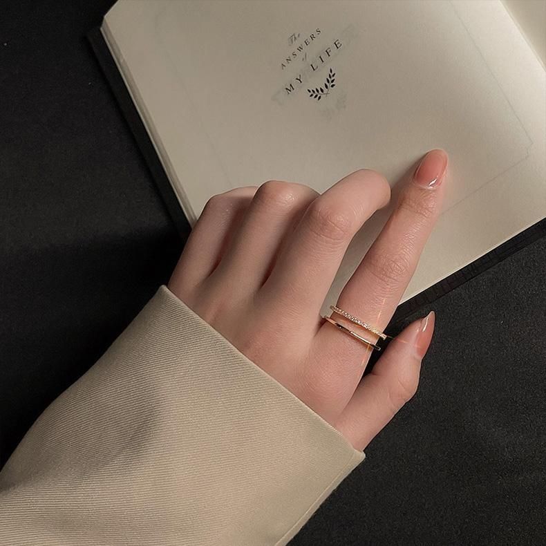 High-end square ring, small square ring, popular fashion, individual and light luxury zircon index finger ring, cold style ring opening Specification image