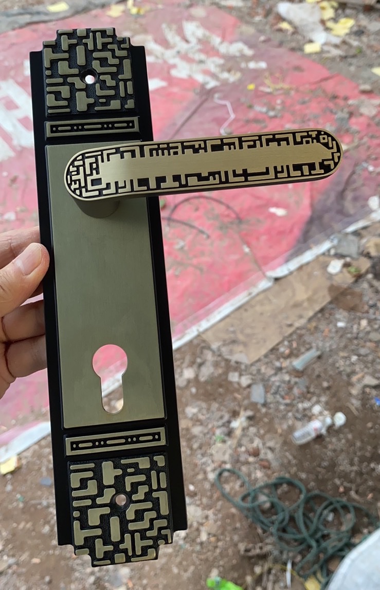 مقبض باب مشهور في بنغلاديش