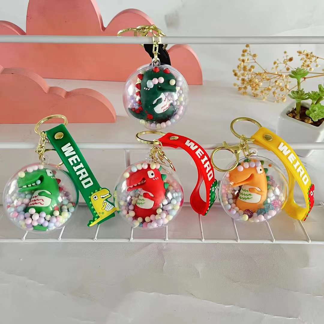 Nuevo estilo de venta caliente cuentas de alec bola transparente llavero creativo coreano versión de dibujos animados lindo pequeña chica moe coche llavero pequeña chica bolsa de corazón llavero colgante bugigantilla PVC silicona regalos artesanía al por mayor details Picture