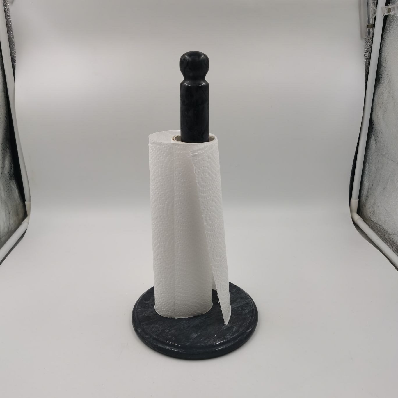 Shenzhou jade marble tissue holder, toilet paper, kitchenware available in black and white and detachable Application Scenario