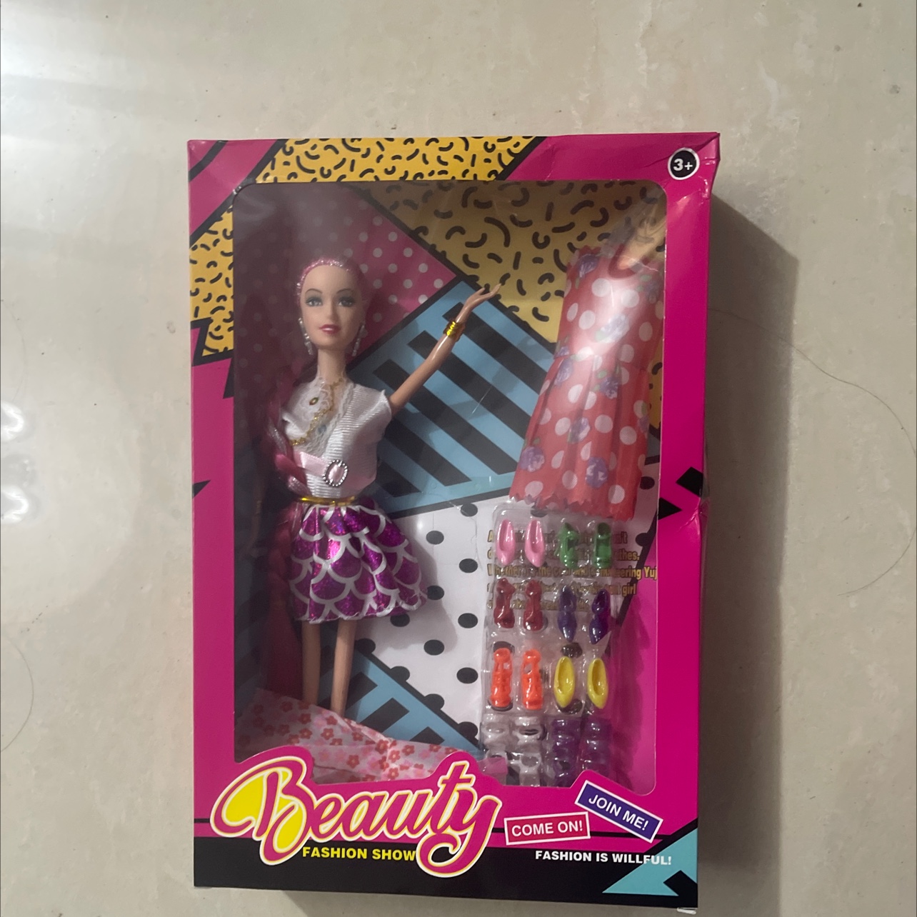 2022-33 New doll set with accessories. The dolls are solid and the hair is randomly selected. Doll mix style, random. Welcome both new and old customers to make your purchase details Picture